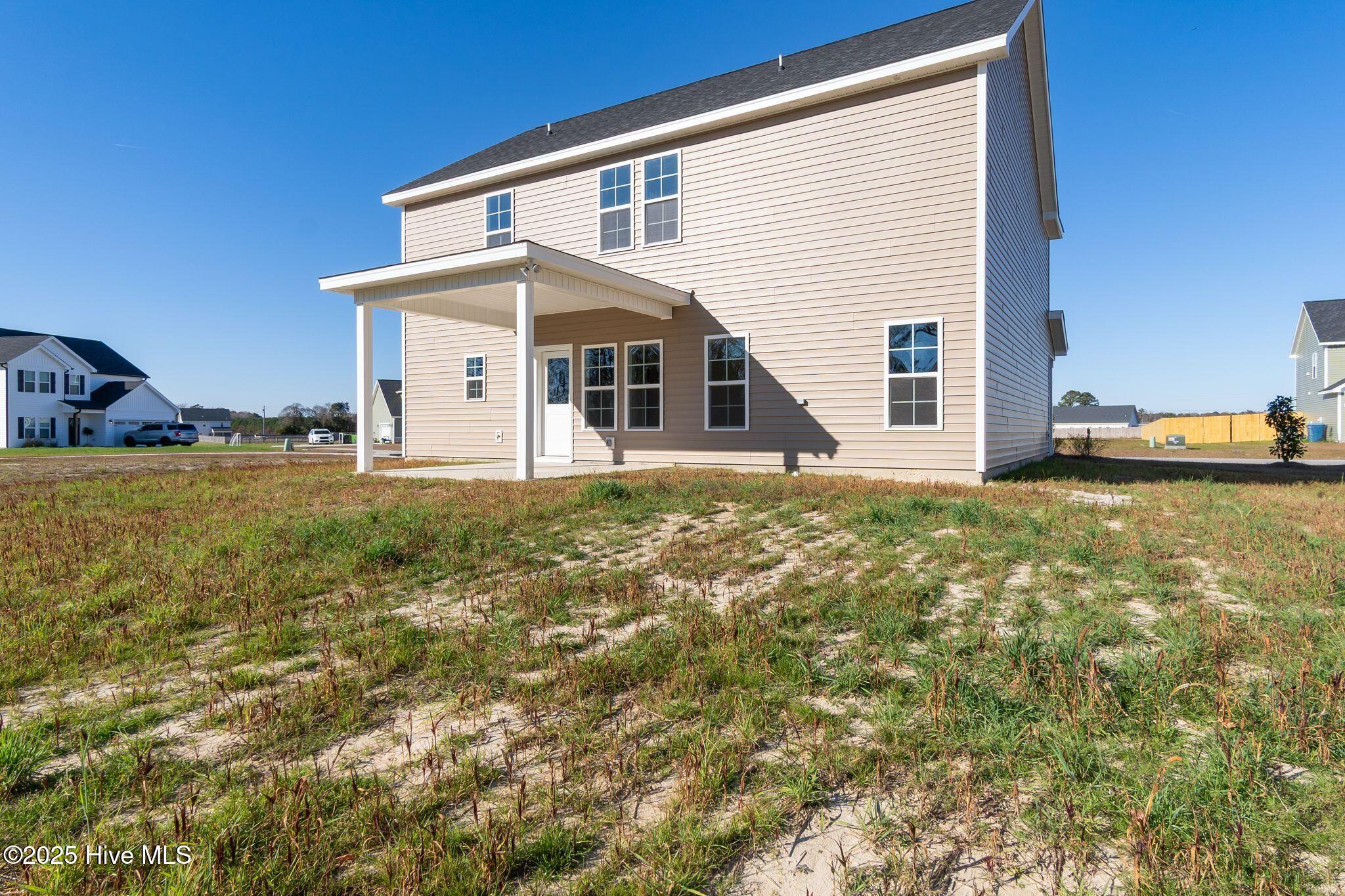 100531004 | Photo 46