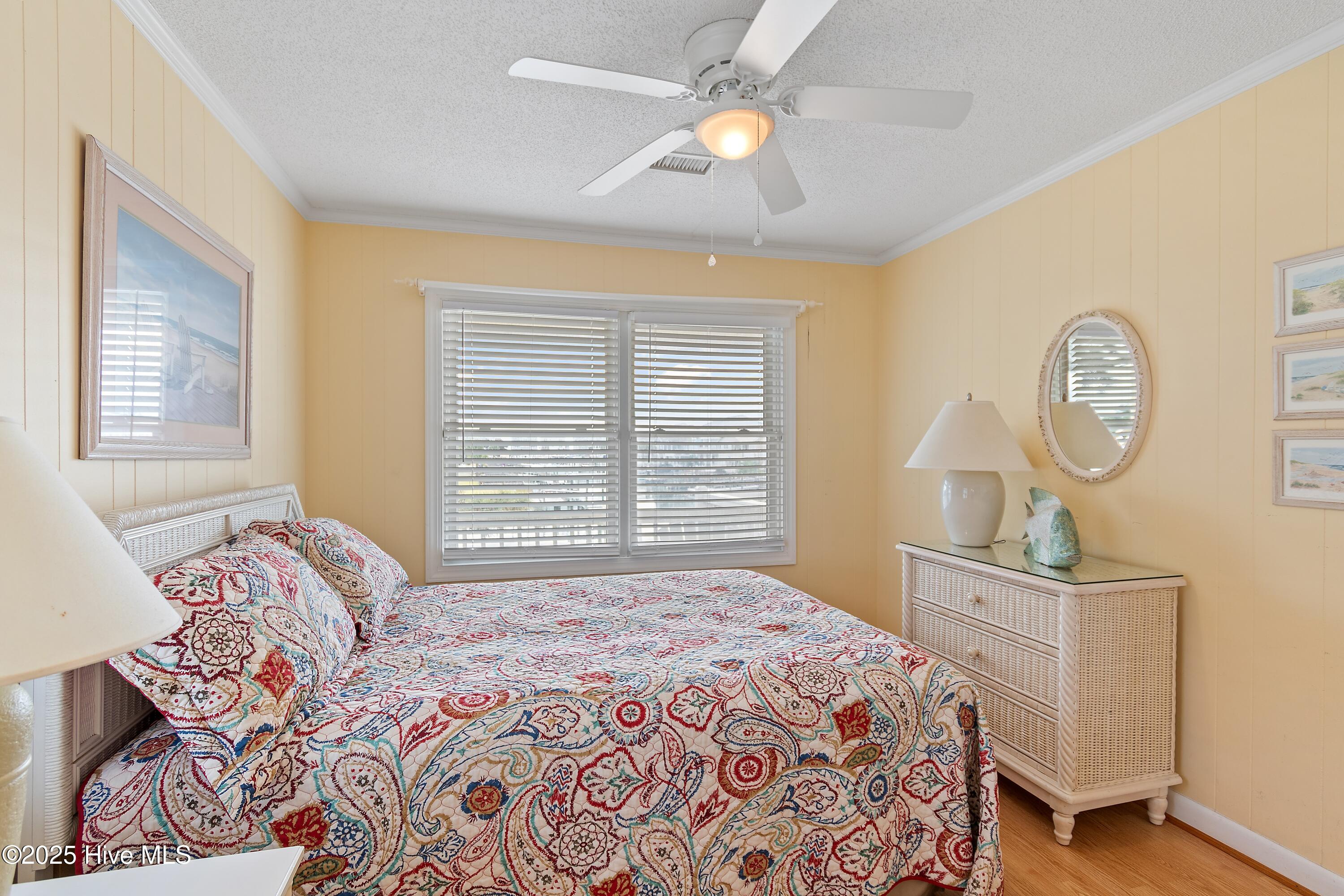 100543177 | Photo 28