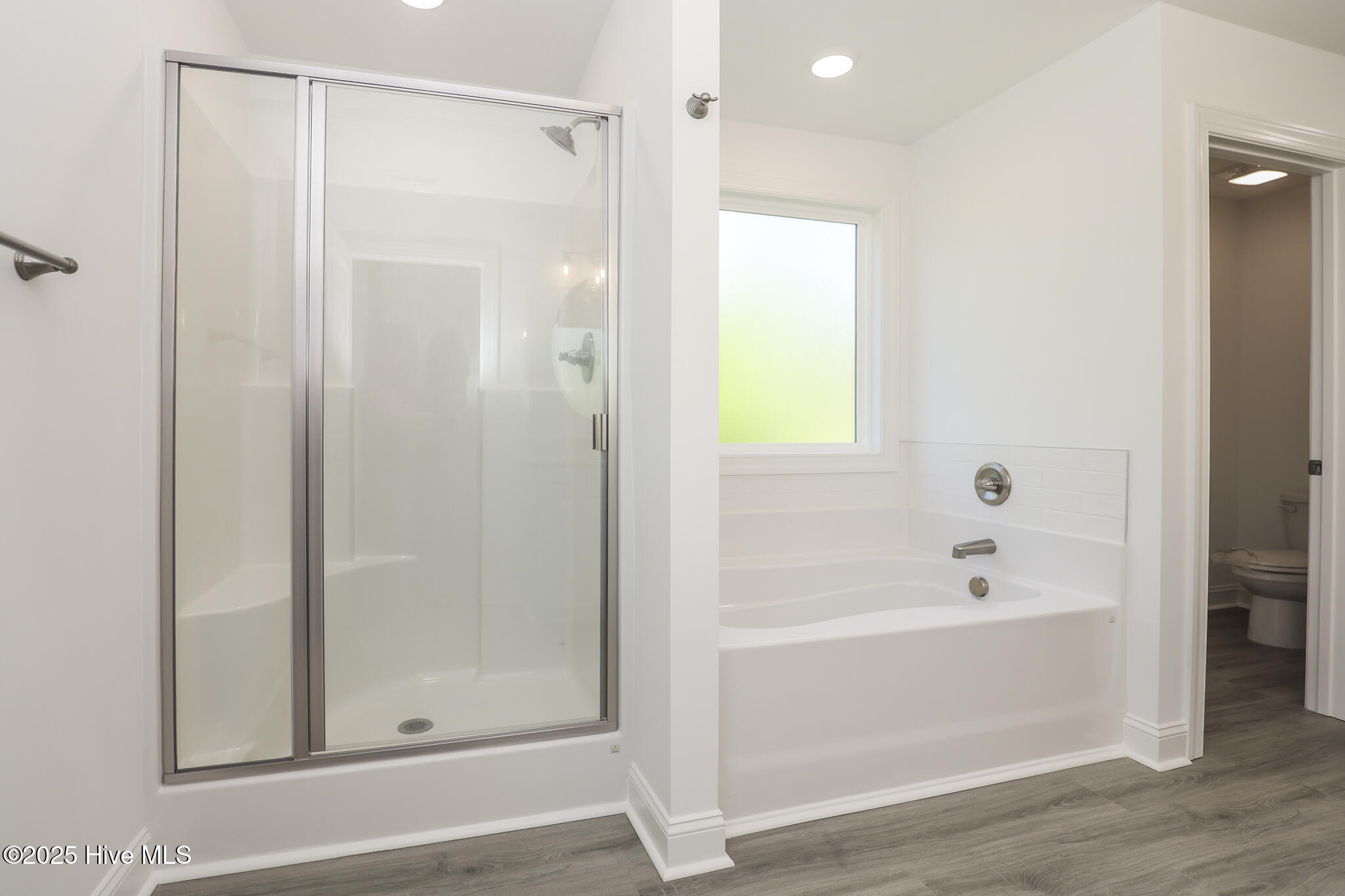 100518494 | Photo 69