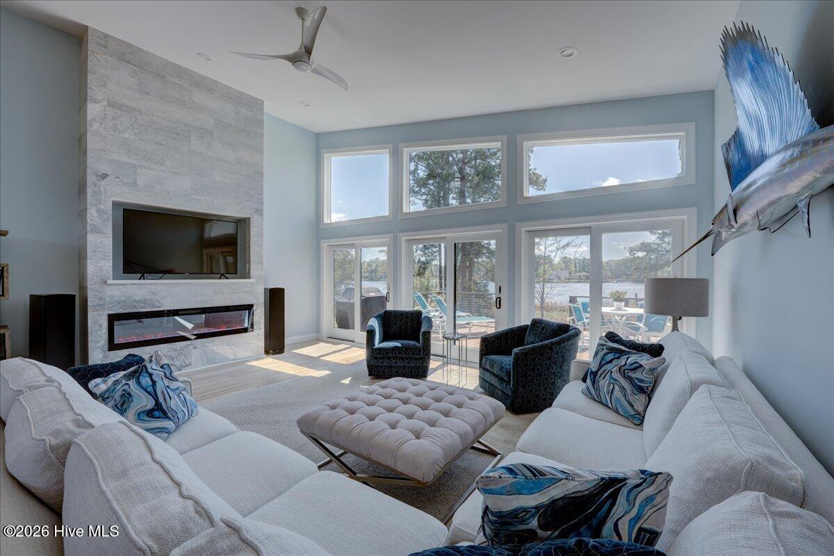 9226 Hart Drive,Oriental