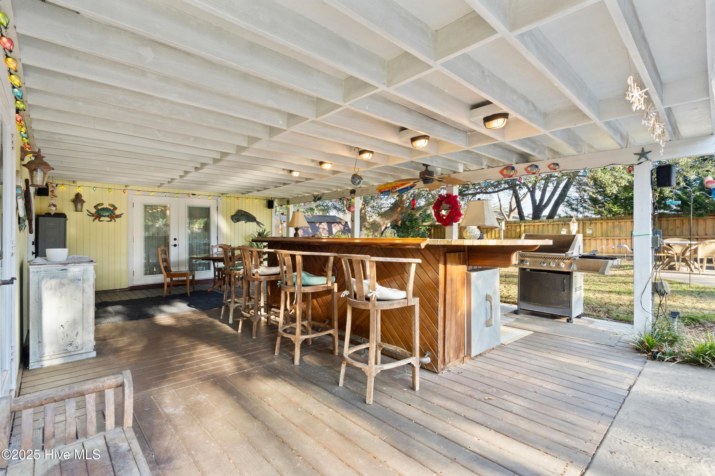 100545026 | Photo 36