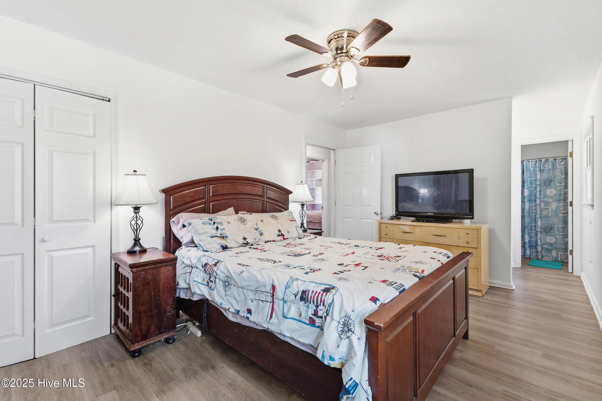 100537694 | Photo 19