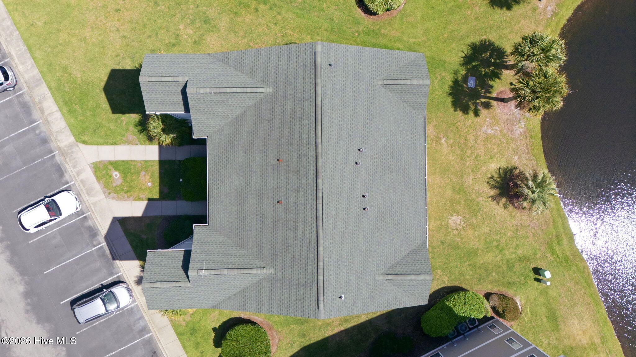 100567159 | Photo 28