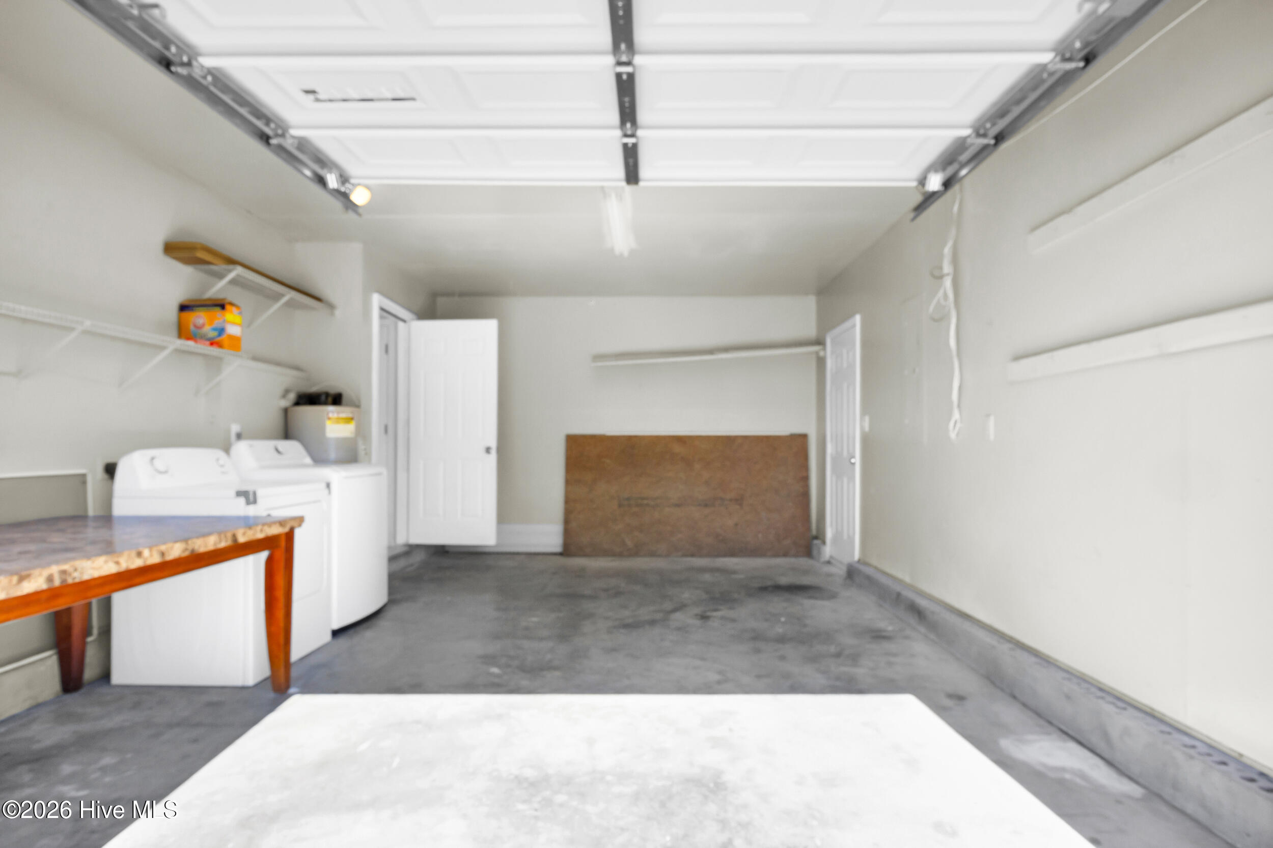 100566556 | Photo 27