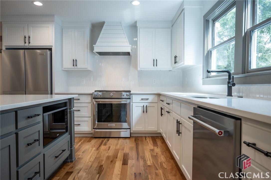 215 Holman Avenue, Athens, GA 30606 Listing Photo  13