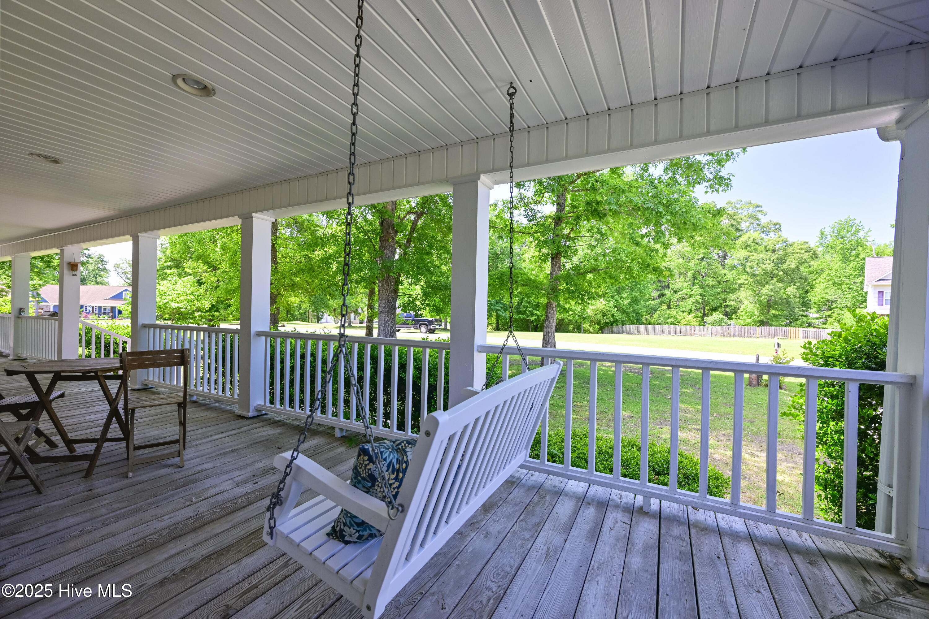 100523766 | Photo 87