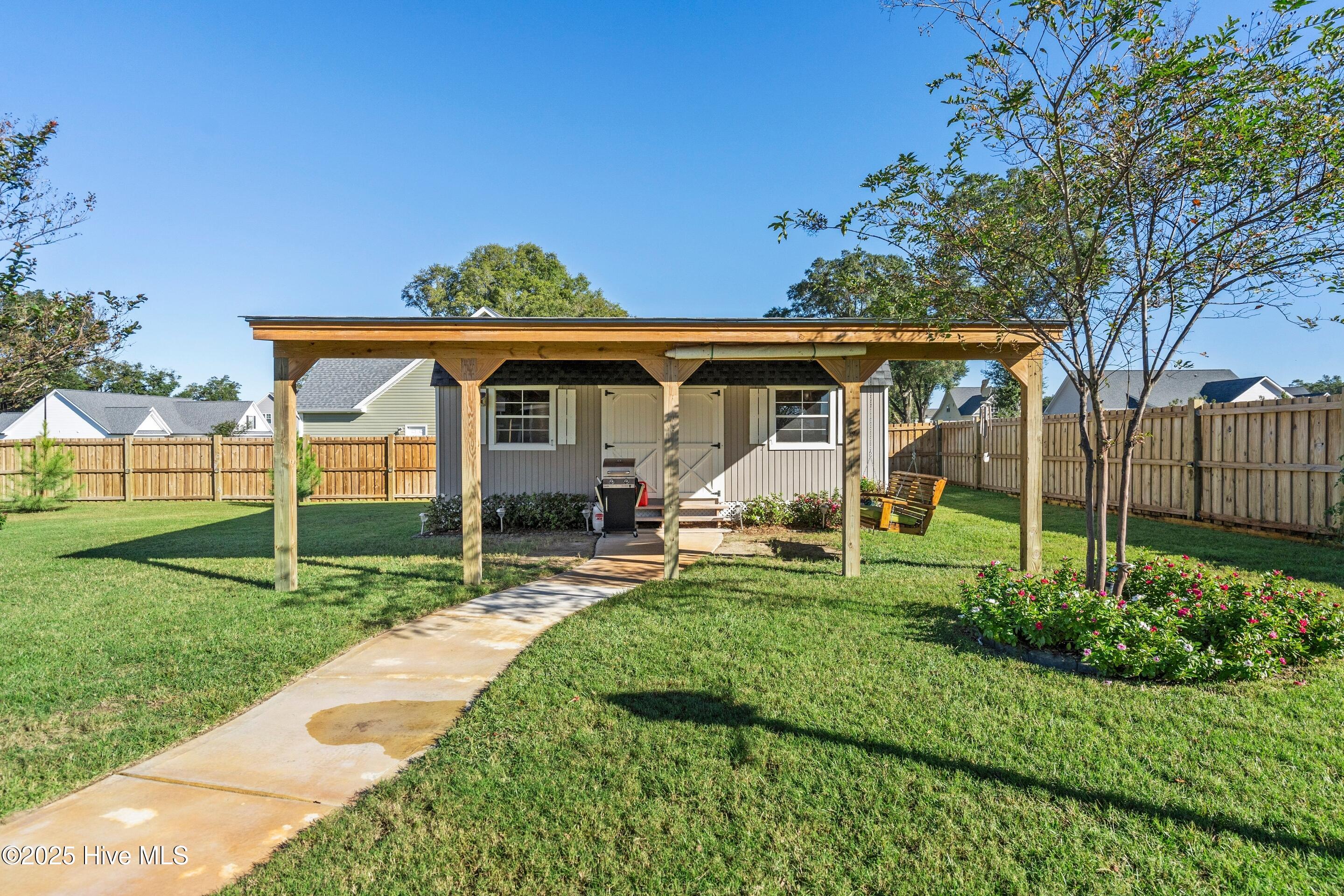 100538815 | Photo 68