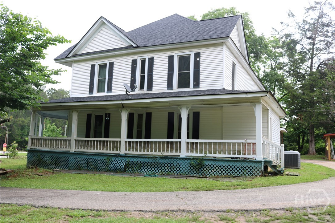 Property at 88 Railroad Avenue