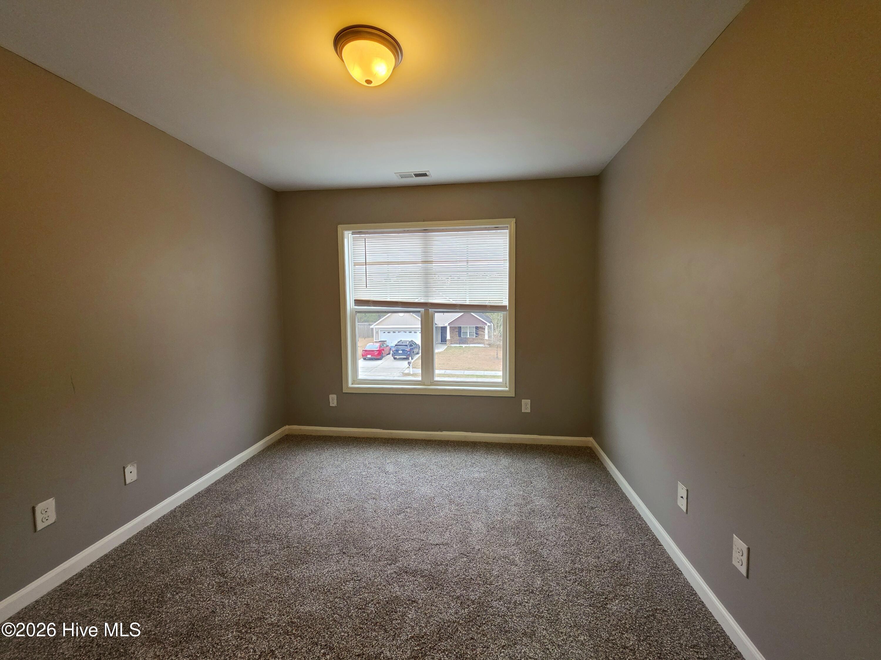 100555803 | Photo 18