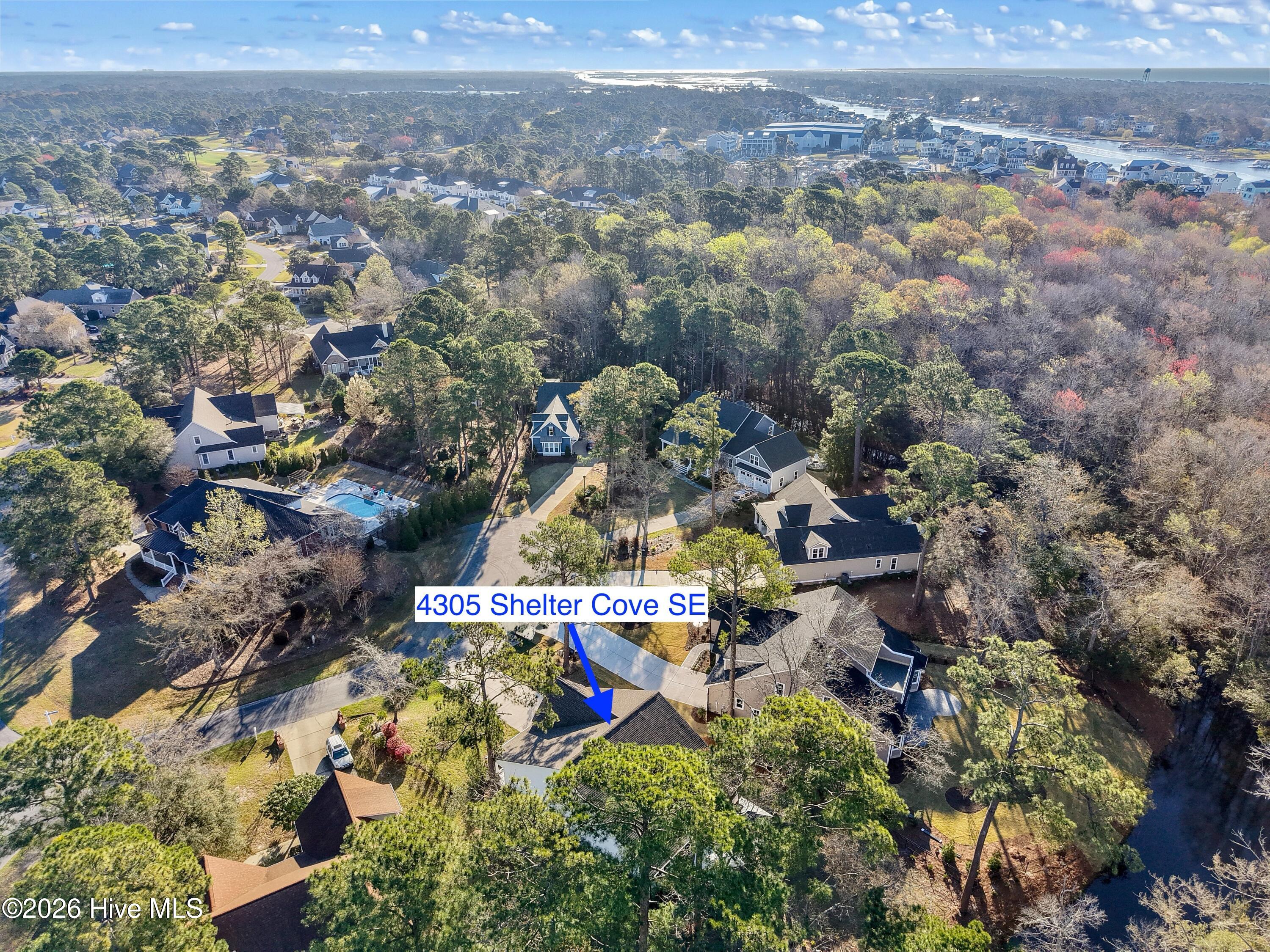 100561592 | Photo 55