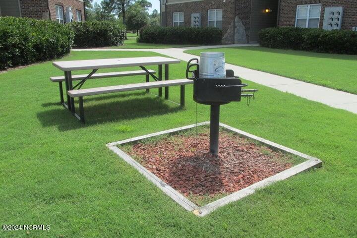 100533278 | Photo 33