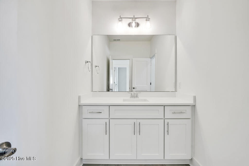 100516438 | Photo 36