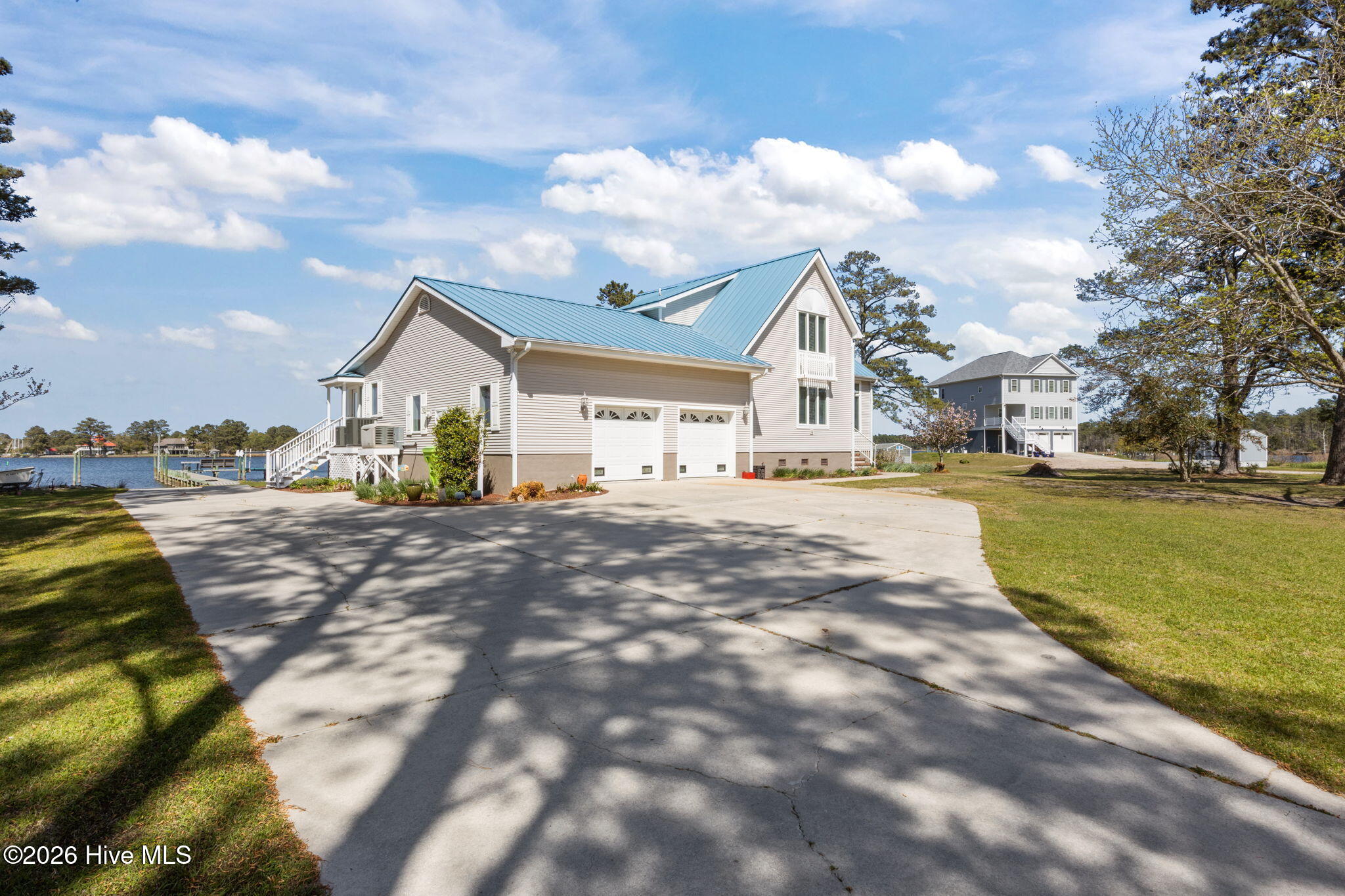 609 Mills Road,Oriental