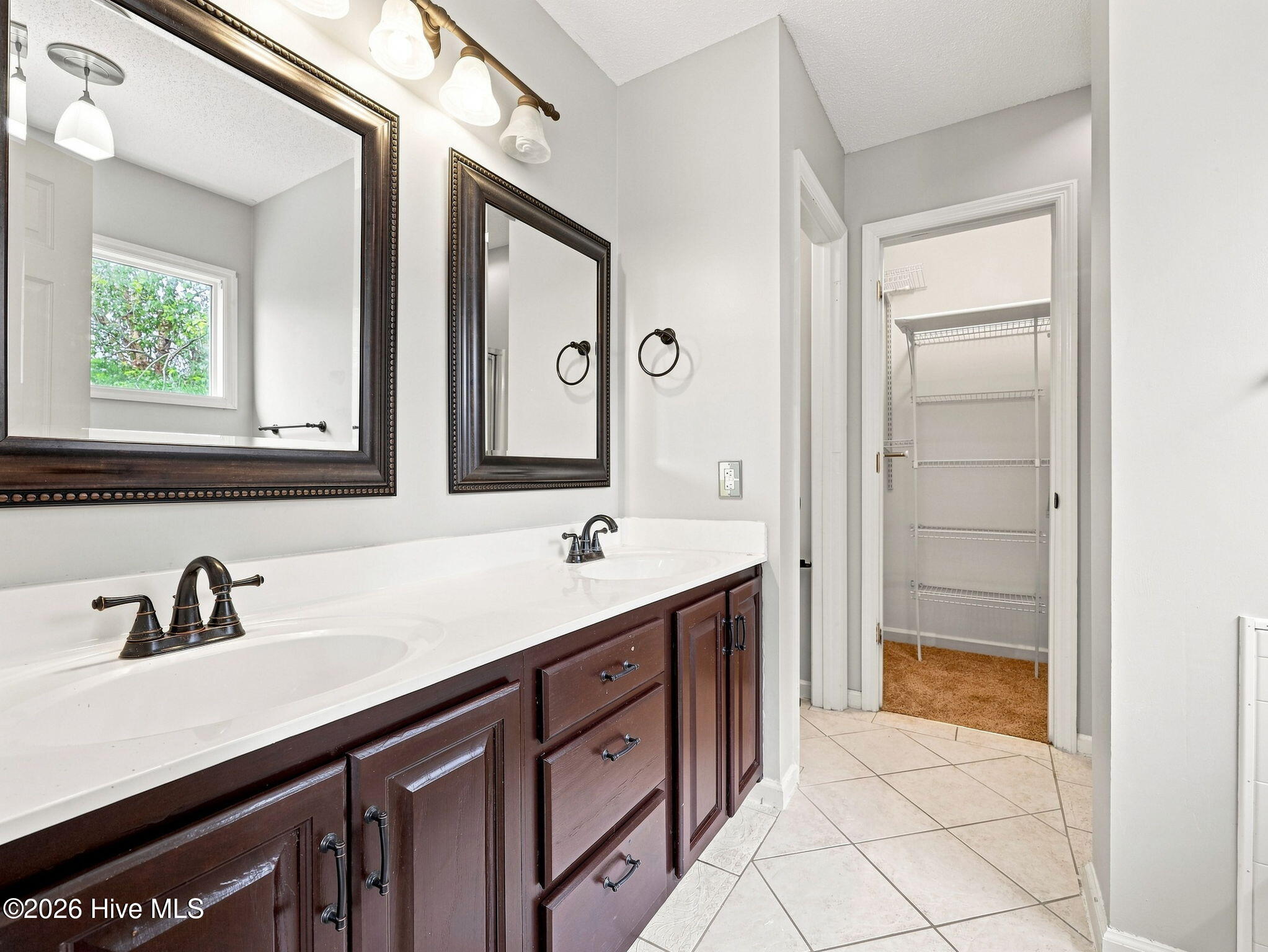 111 Sidney Lane,Jacksonville