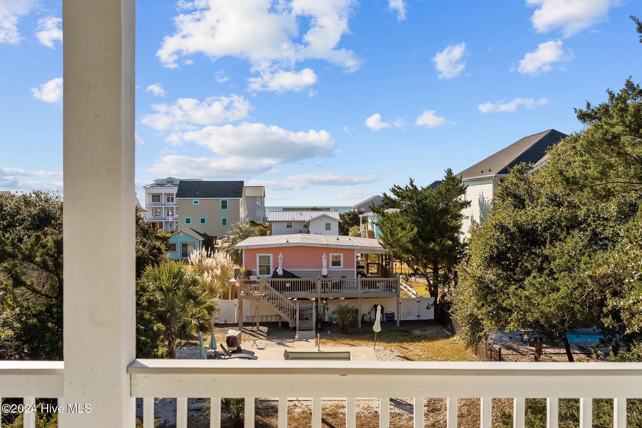 100480752 | Photo 40