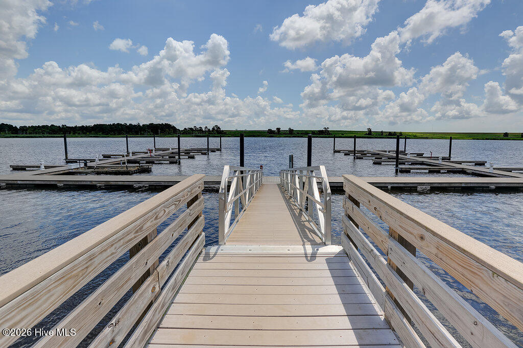 100553191 | Photo 42