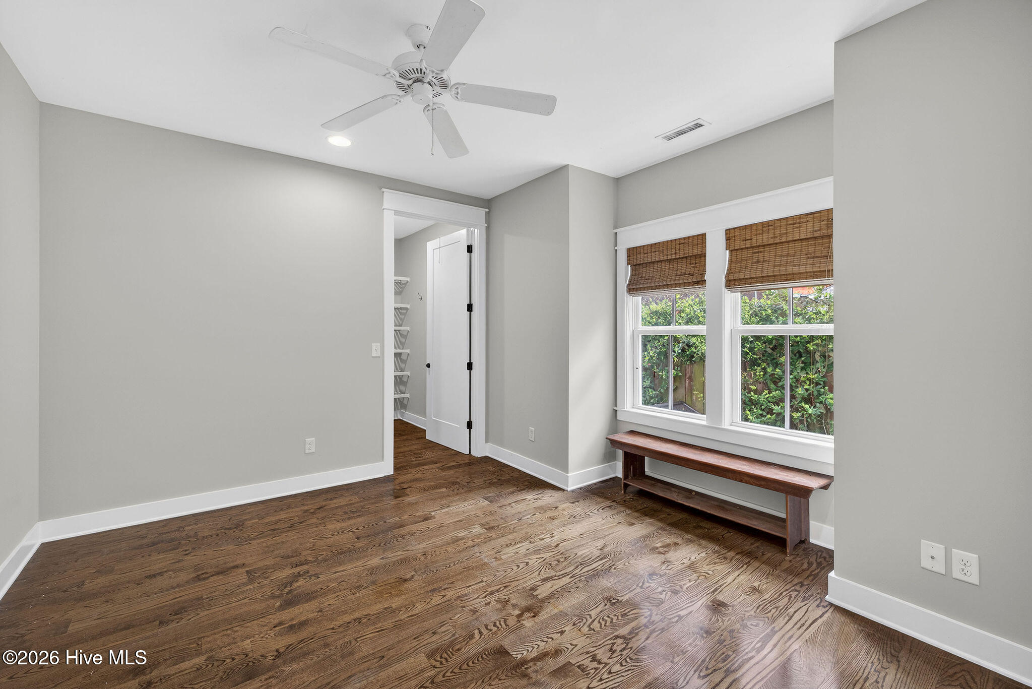 100564836 | Photo 22