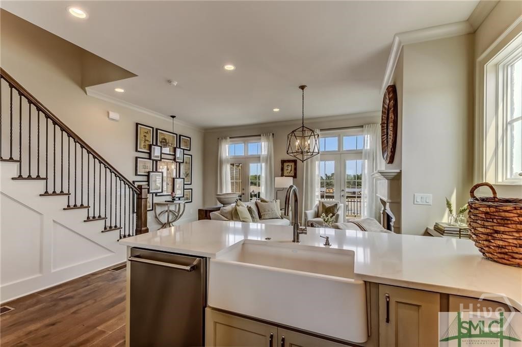 460 Altamaha Street, Savannah, GA 31401 Listing Photo  12