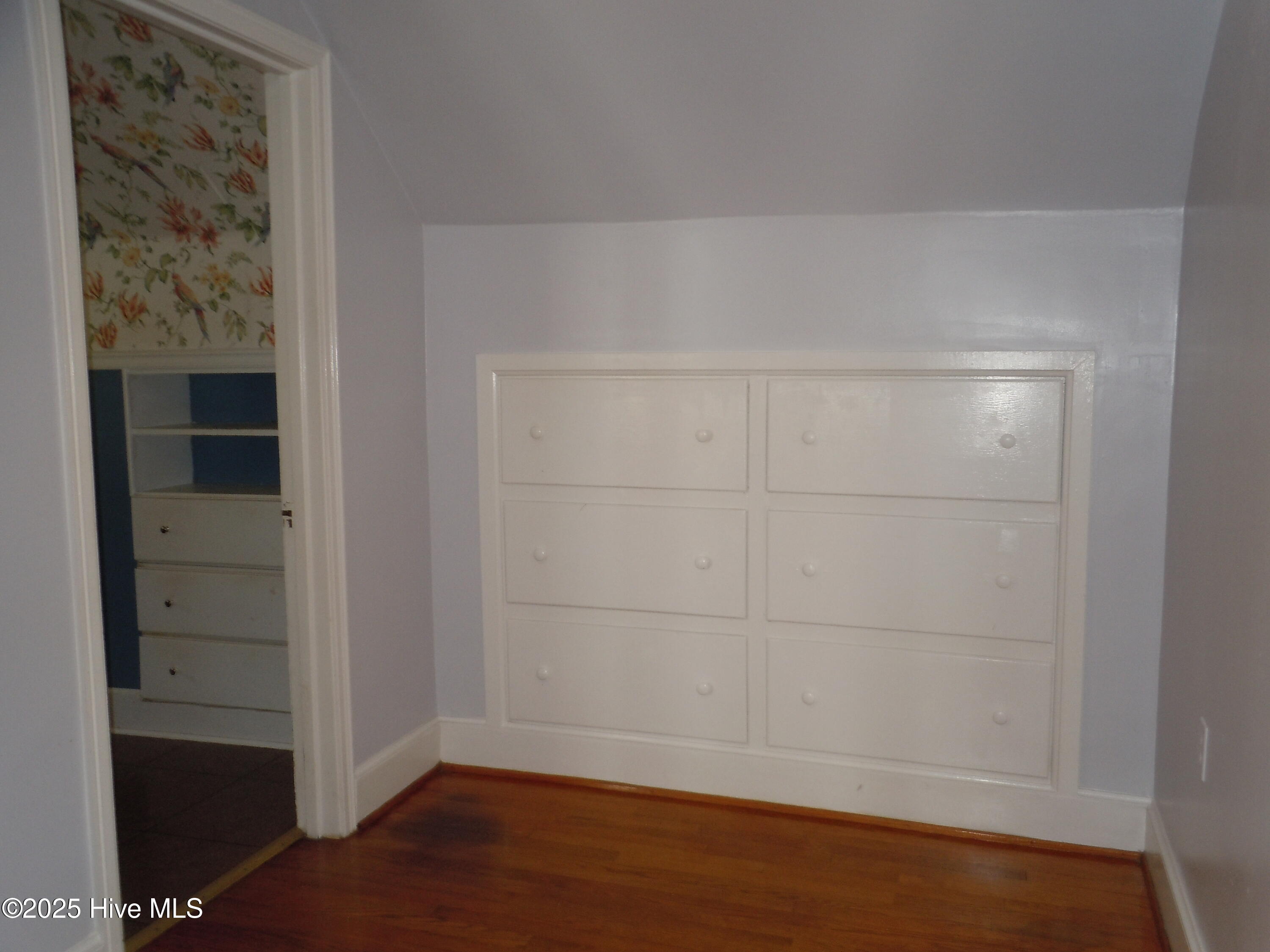 100536293 | Photo 37