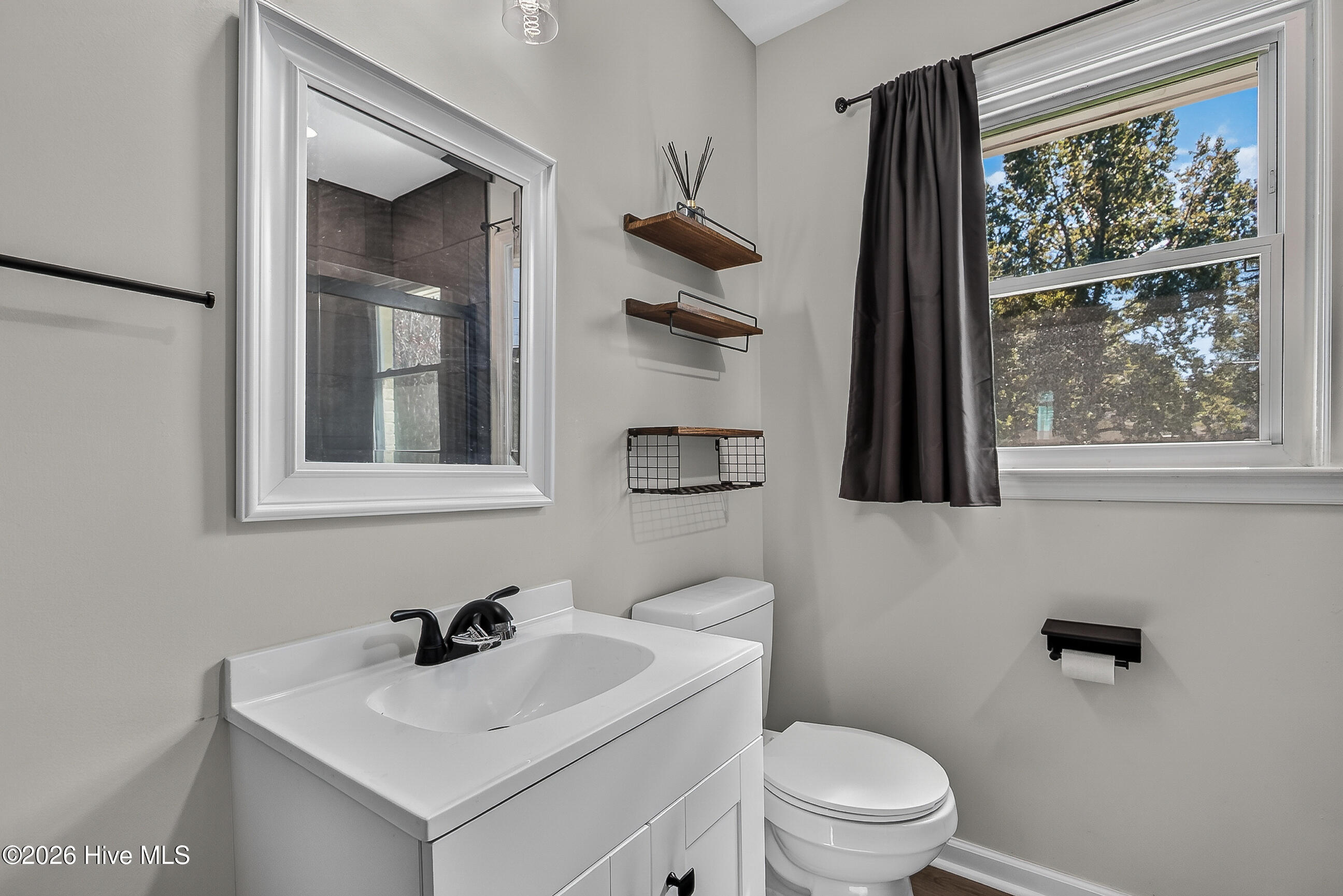 305 White Oak Street,Jacksonville