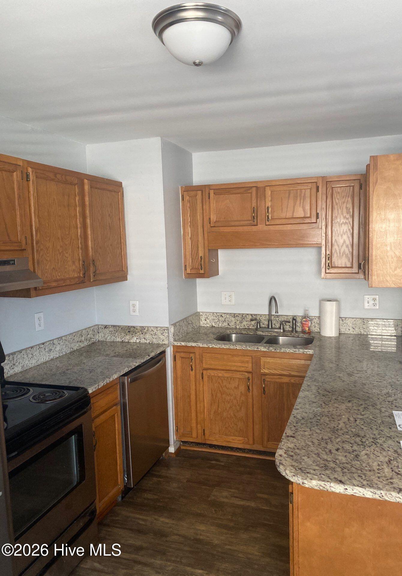 2007 River Drive, #A, Greenville, NC 27858 Listing Photo  3