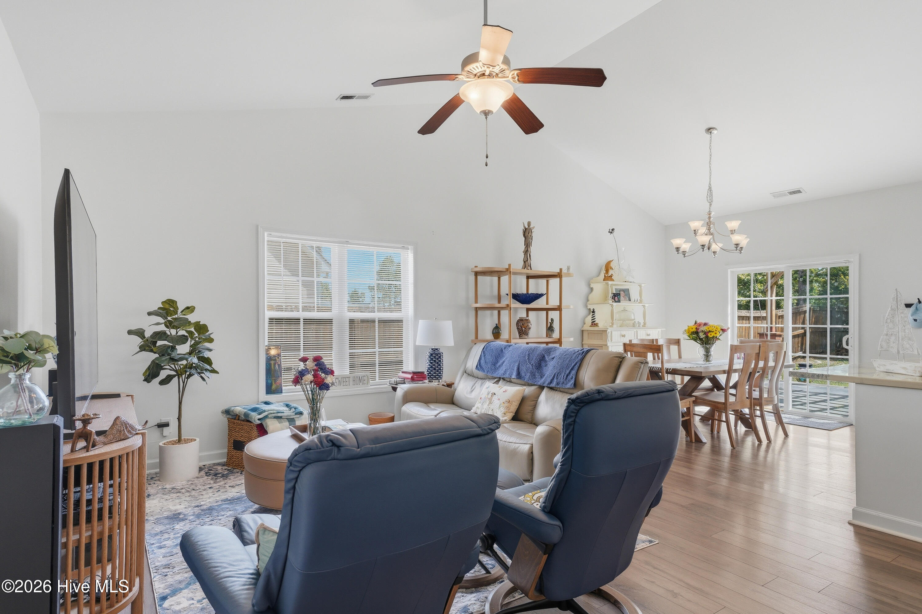 322 Inverness Drive,Hubert