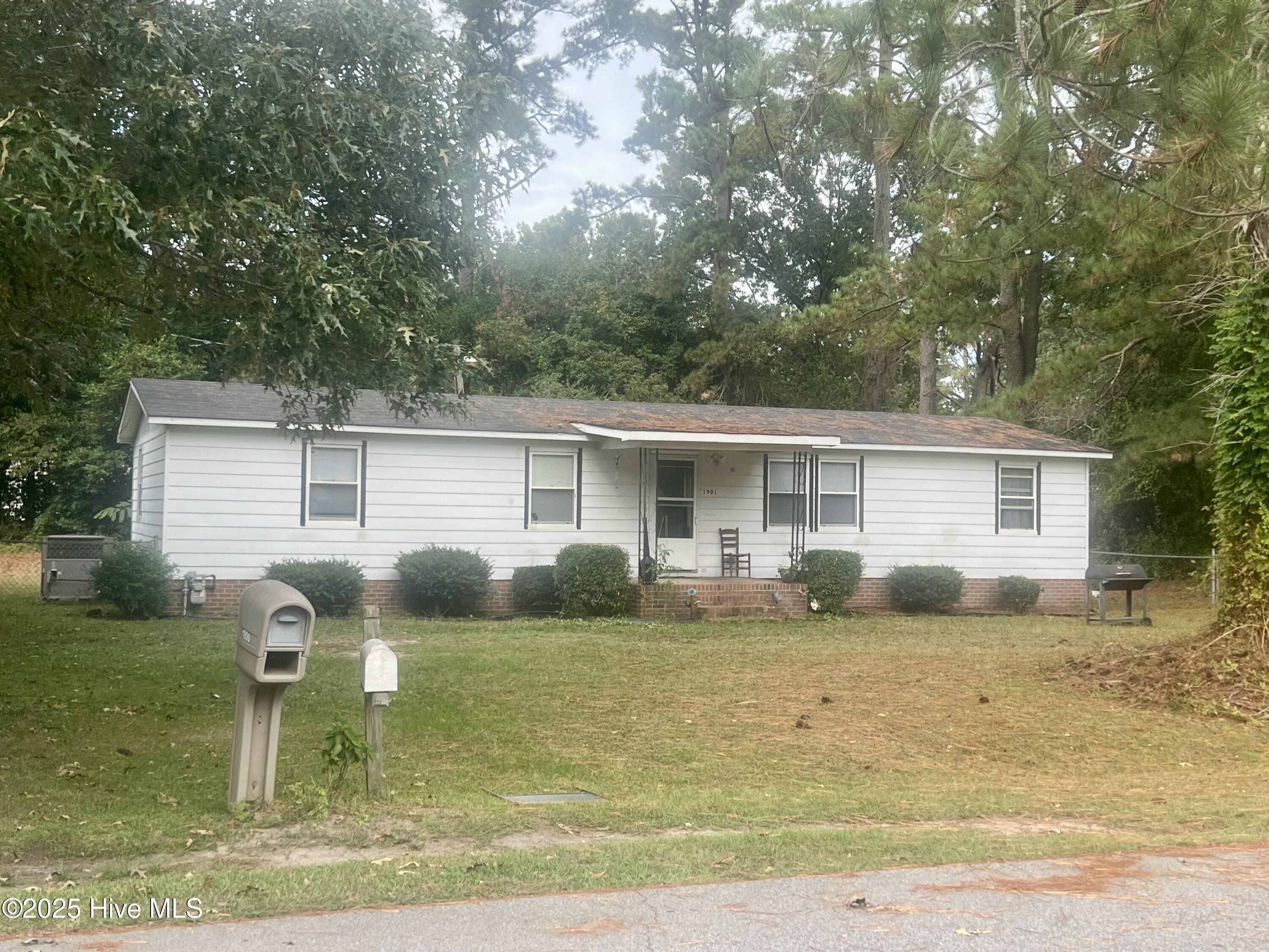 Homes for sale in Greenville, NC | 1901 Corbett Ave St, Greenville, NC 27834 | MLS# 100540078