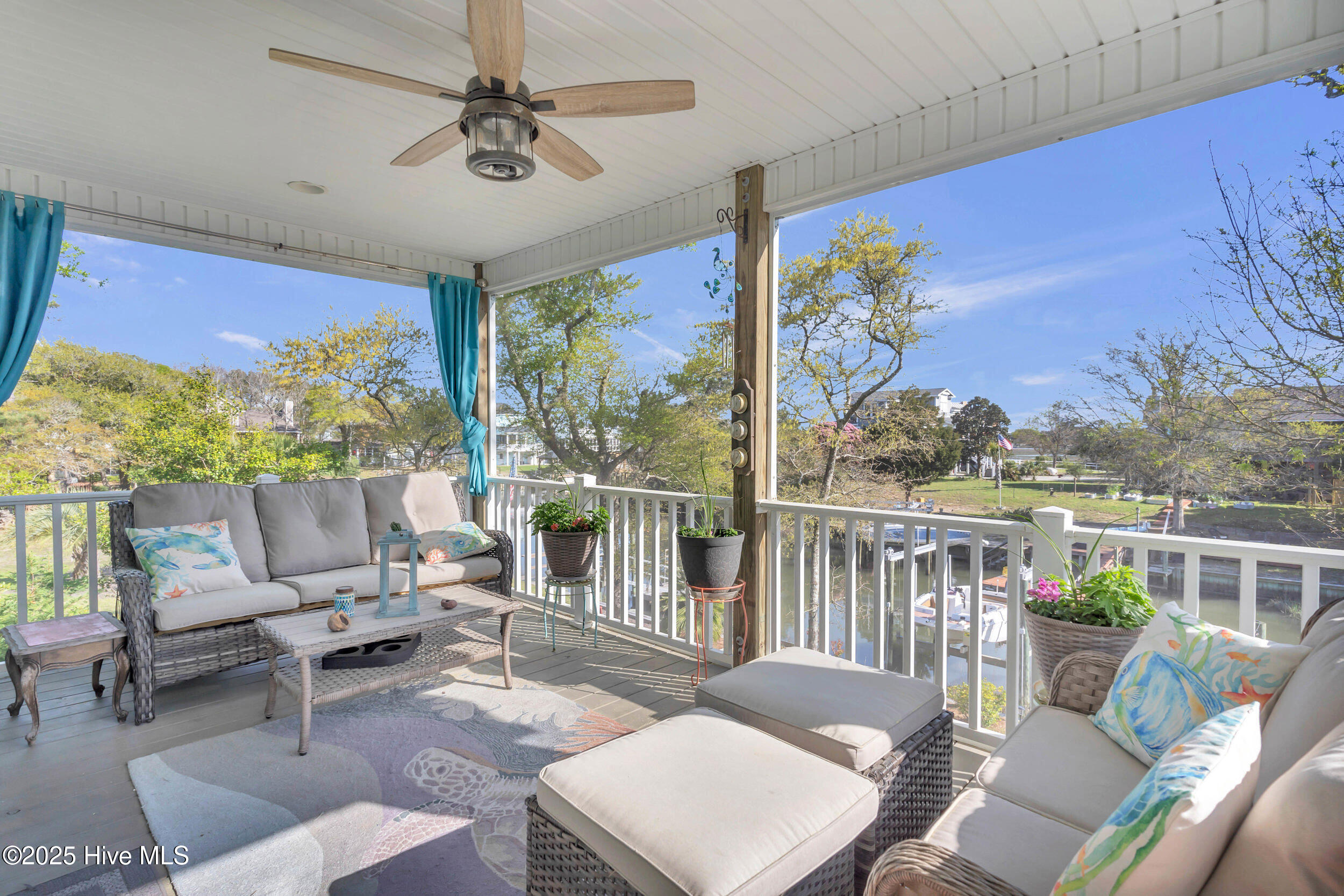 107 SW 25th Street, Oak Island, NC, 28465