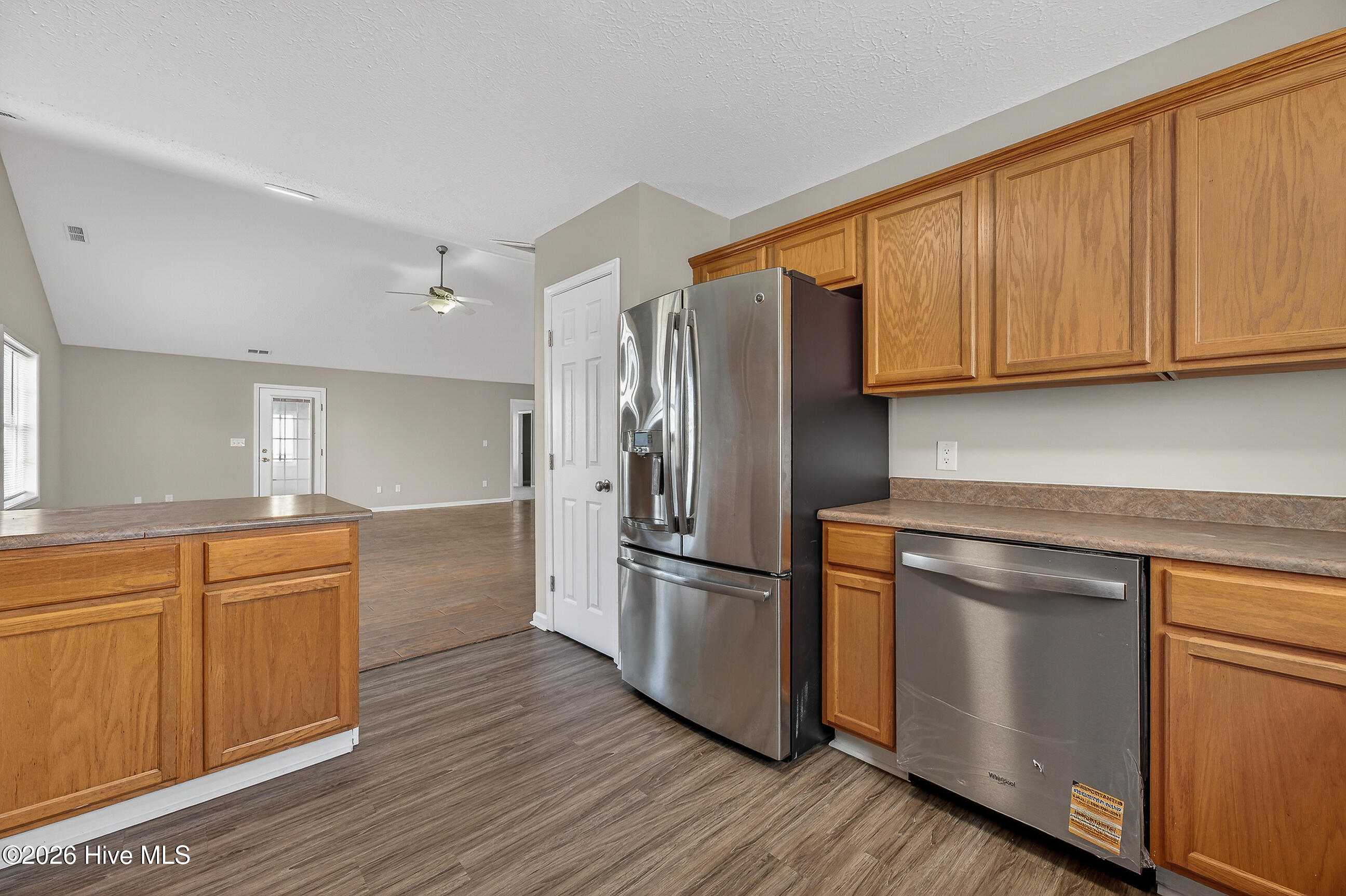 100552095 | Photo 12