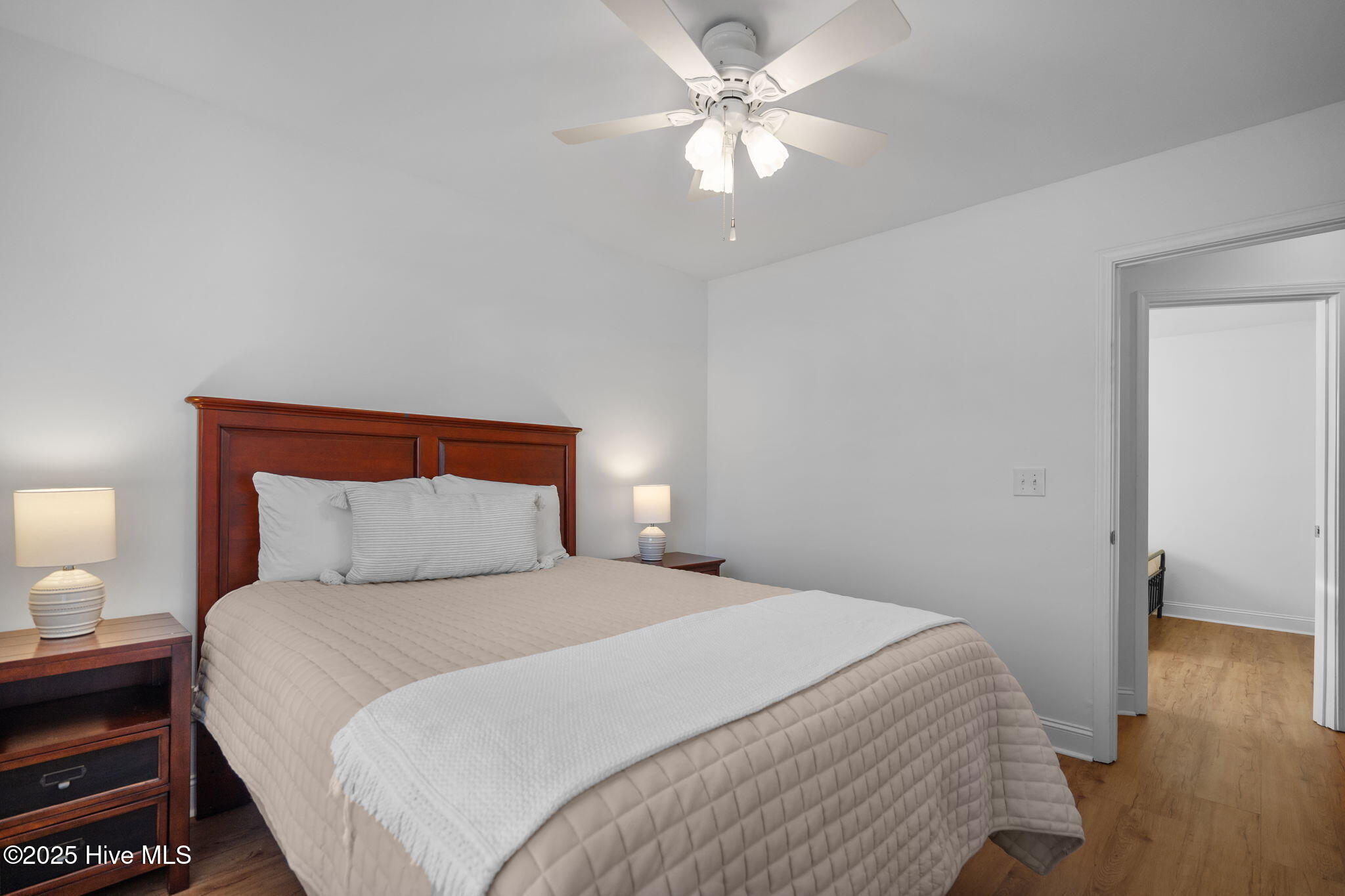 100541640 | Photo 19