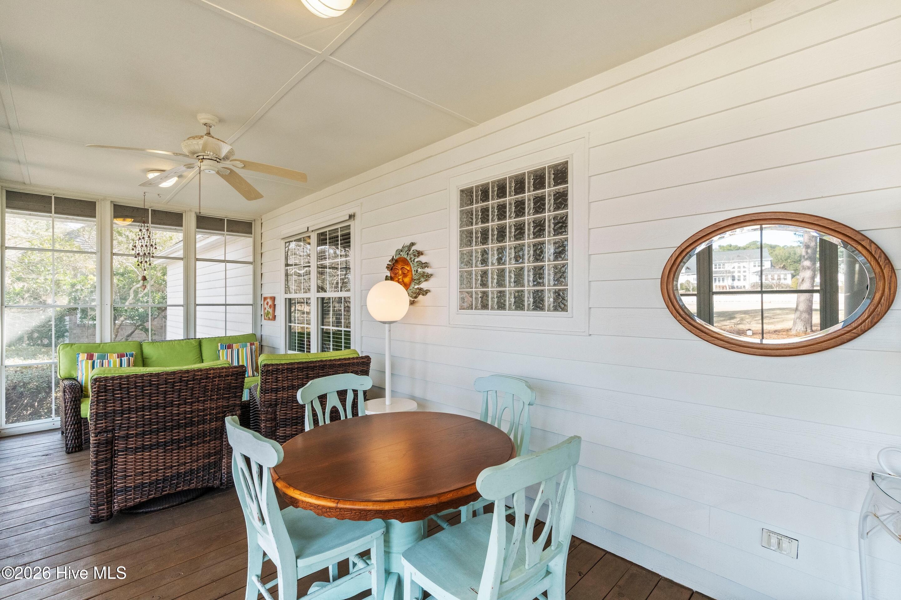 100549552 | Photo 58