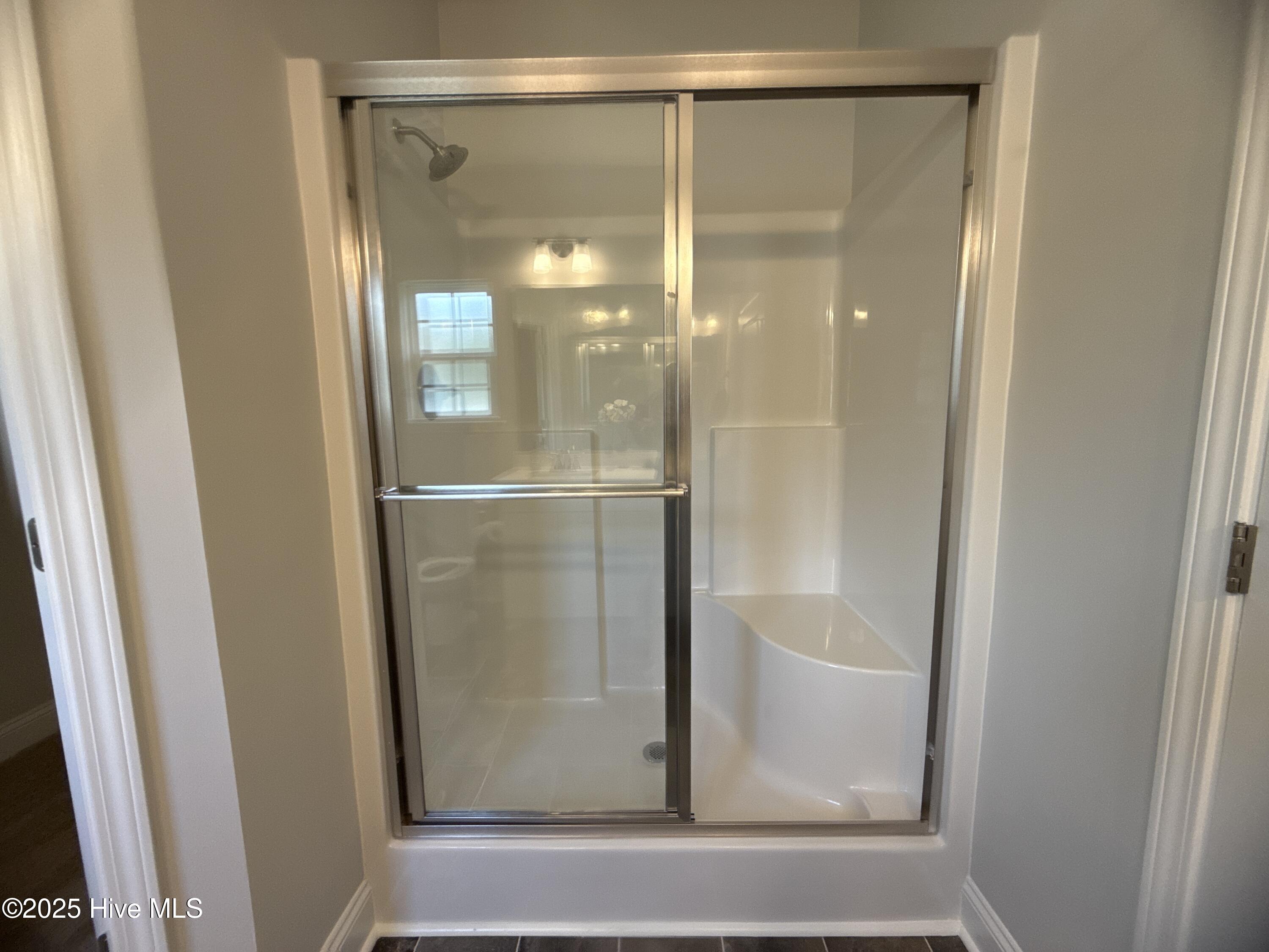 100465680 | Photo 13