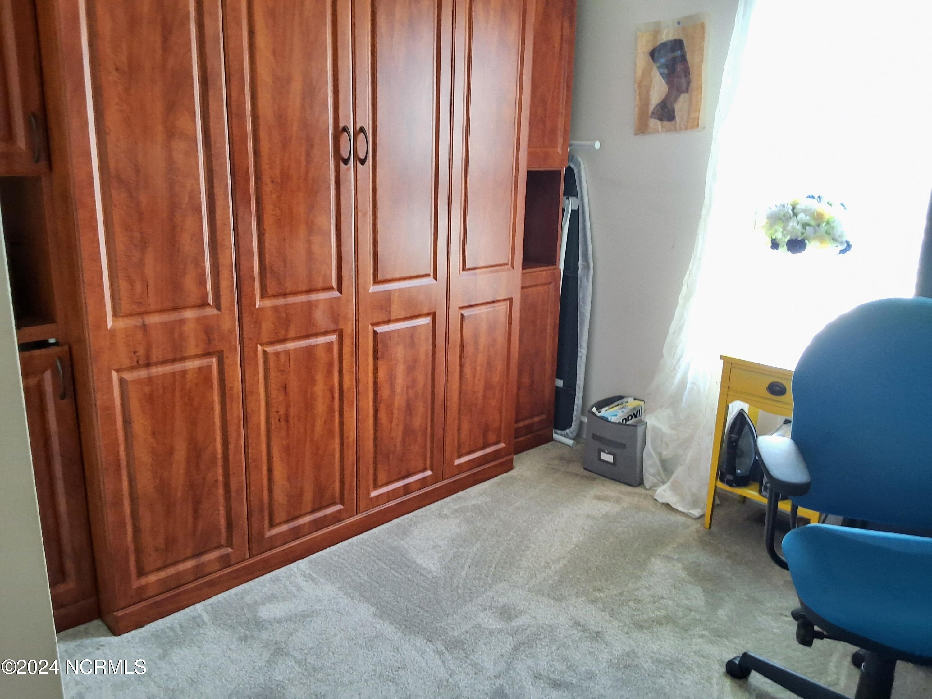 100463336 | Photo 42