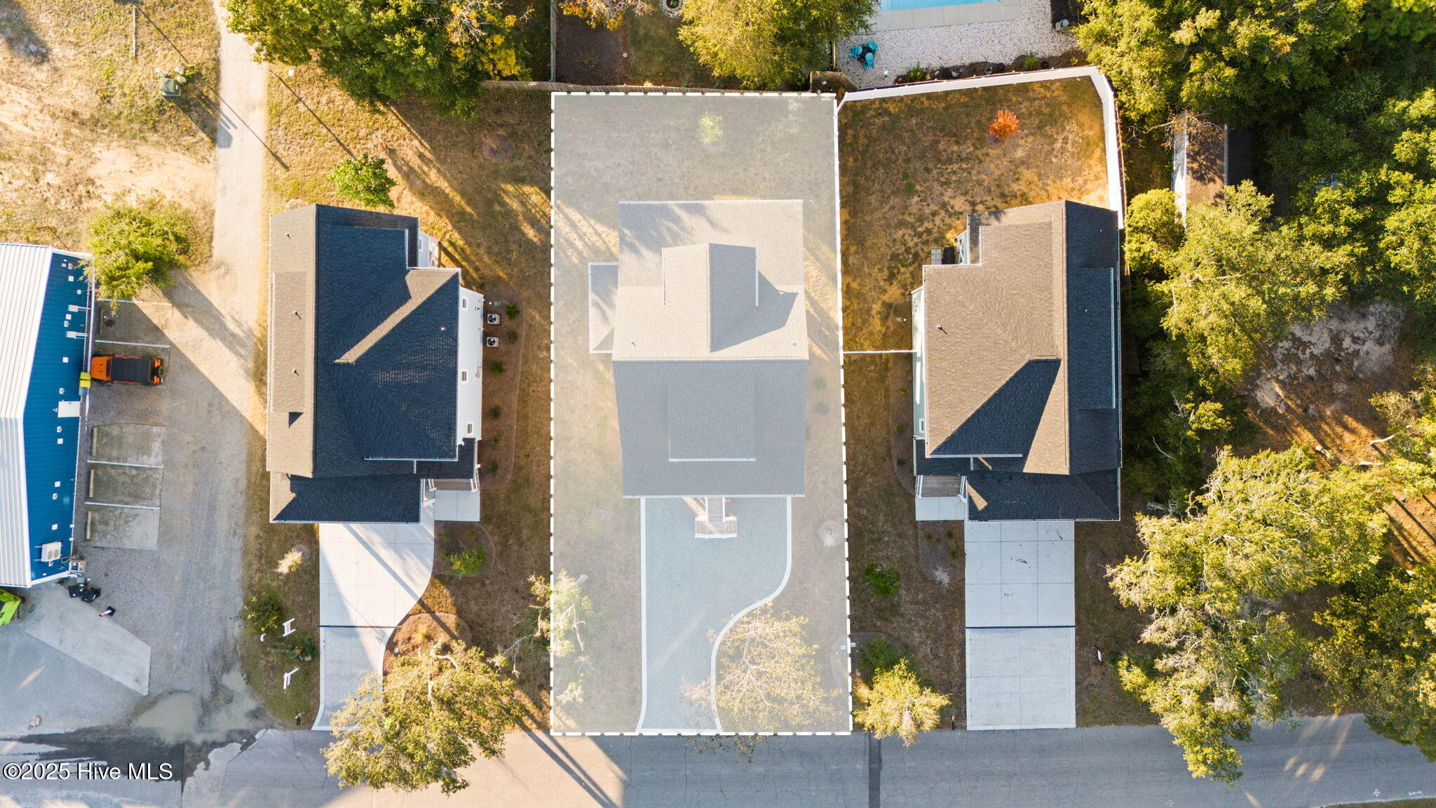 100539772 | Photo 42