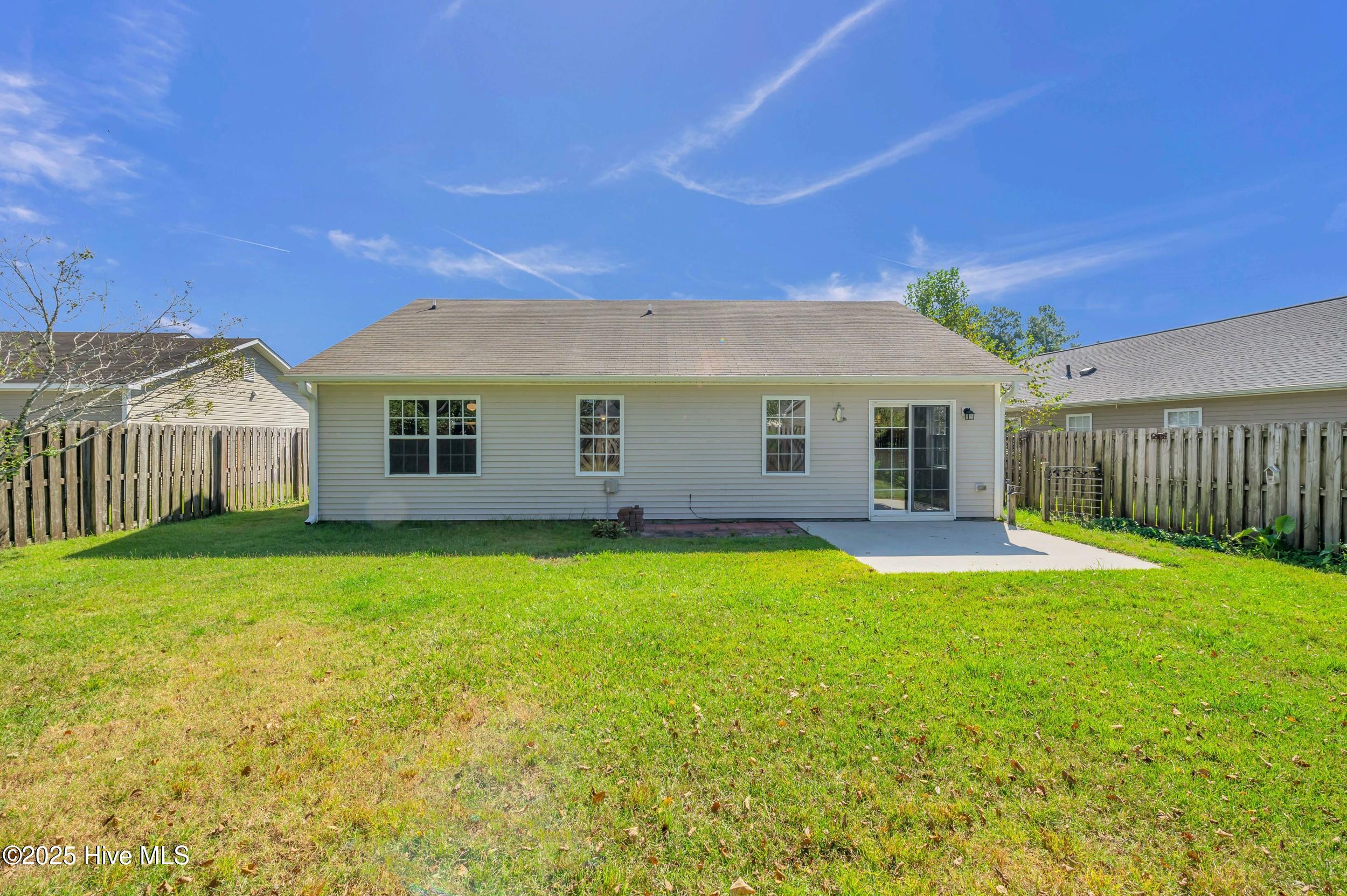 100531255 | Photo 33