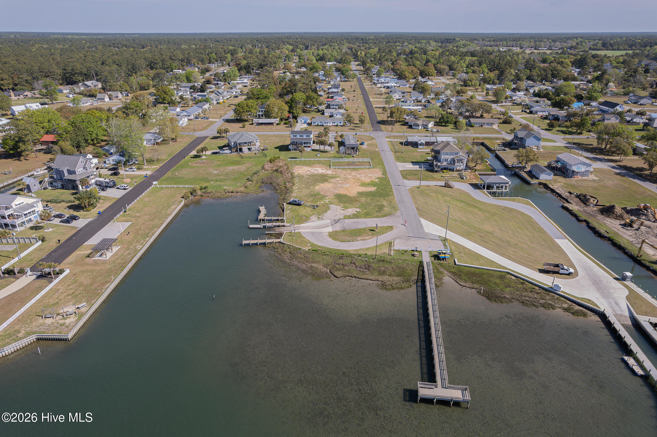 100563969 | Photo 13