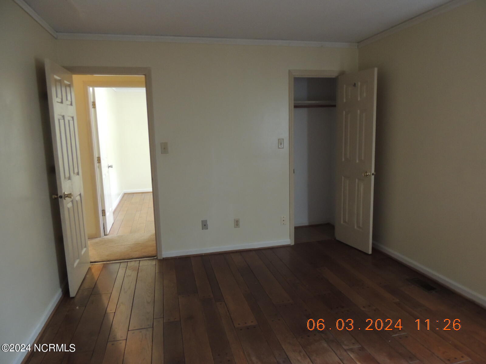 100450812 | Photo 22