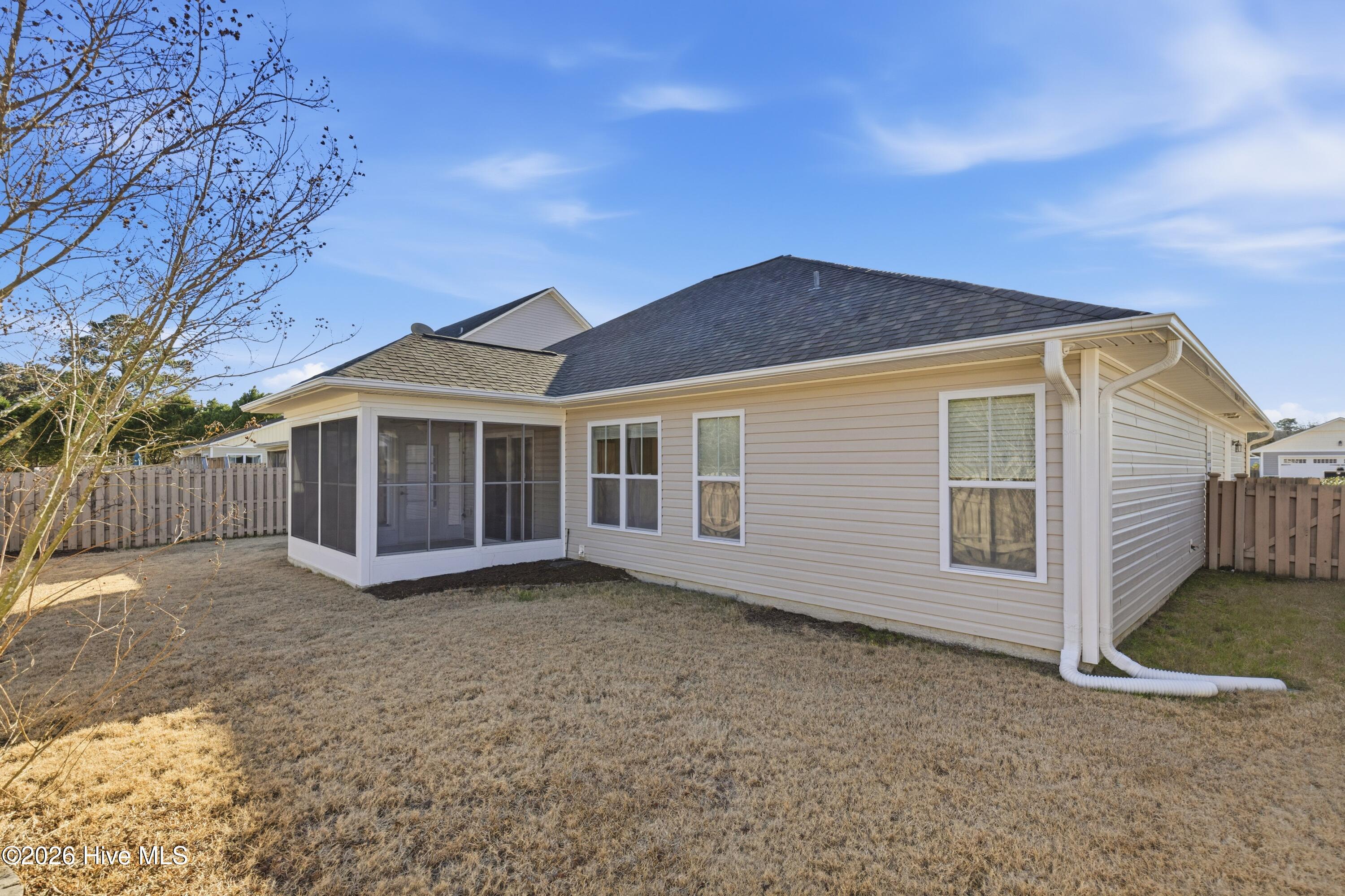 100555547 | Photo 15