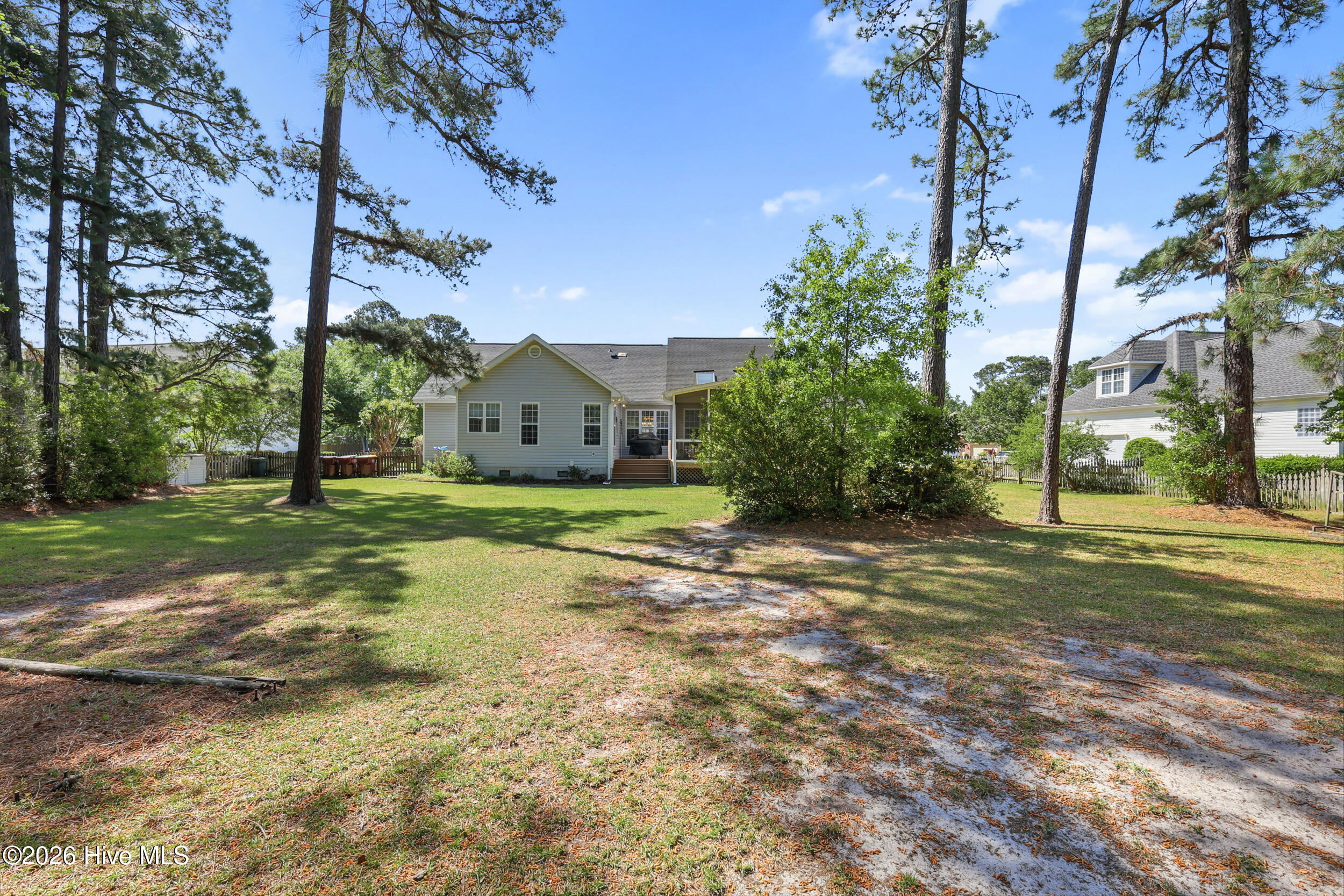 100568942 | Photo 36