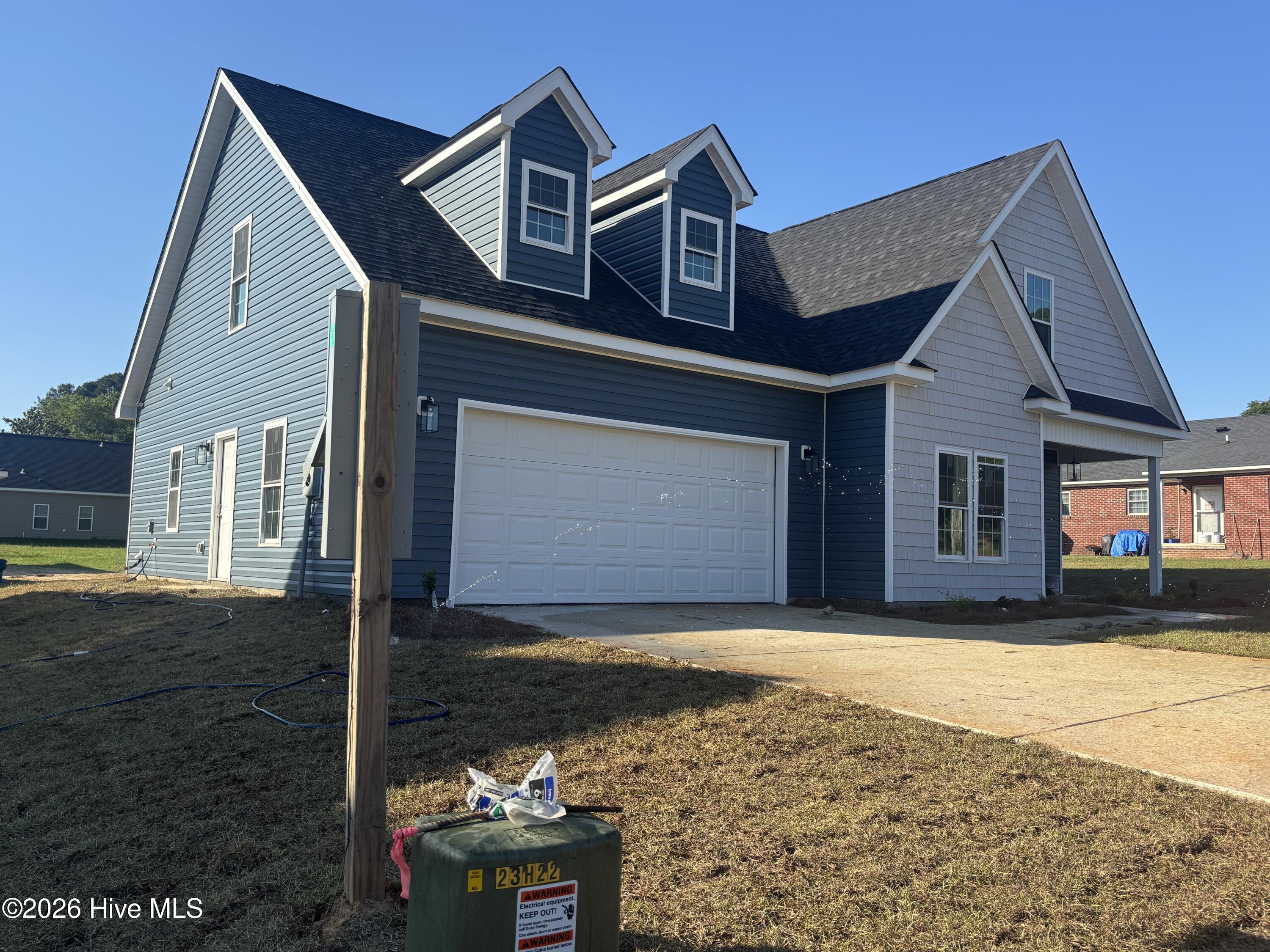 2nd image of 404 Earl St, Clinton, NC 28328 | MLS# 100597201