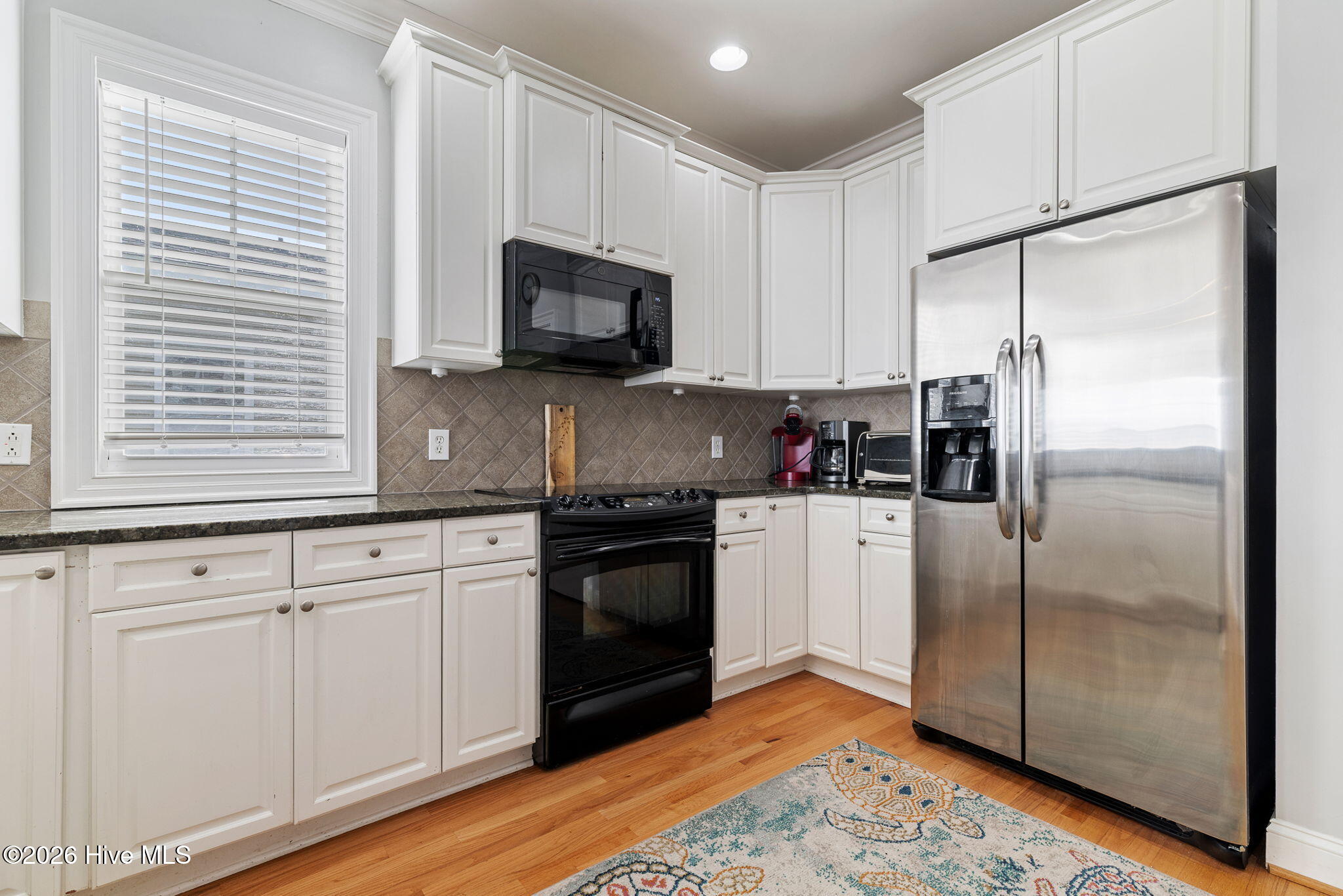 100551653 | Photo 52