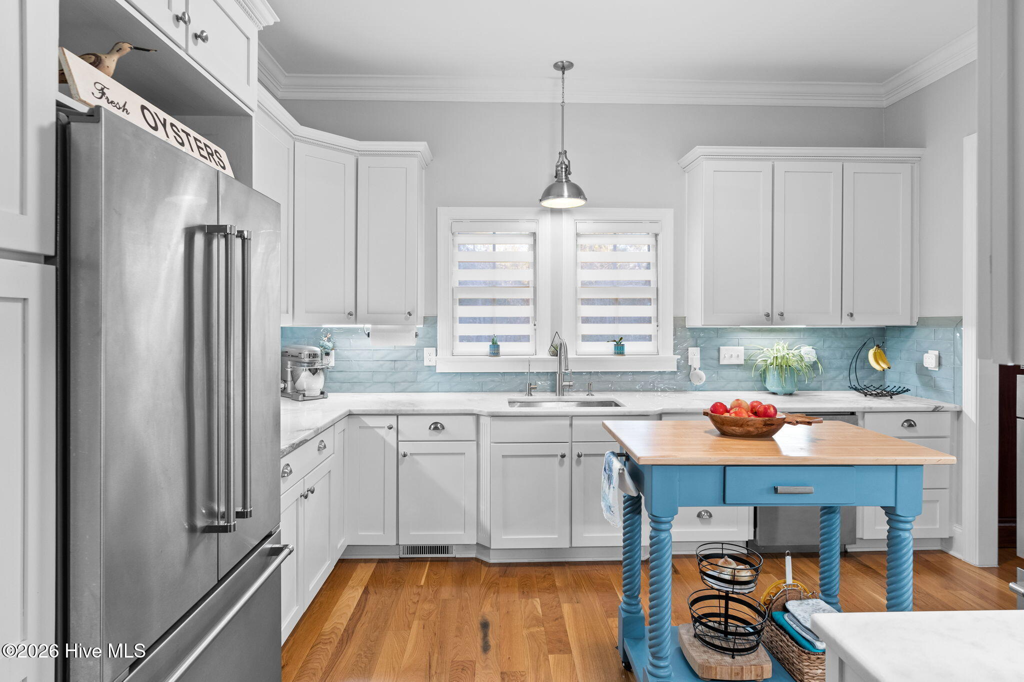 100549864 | Photo 15