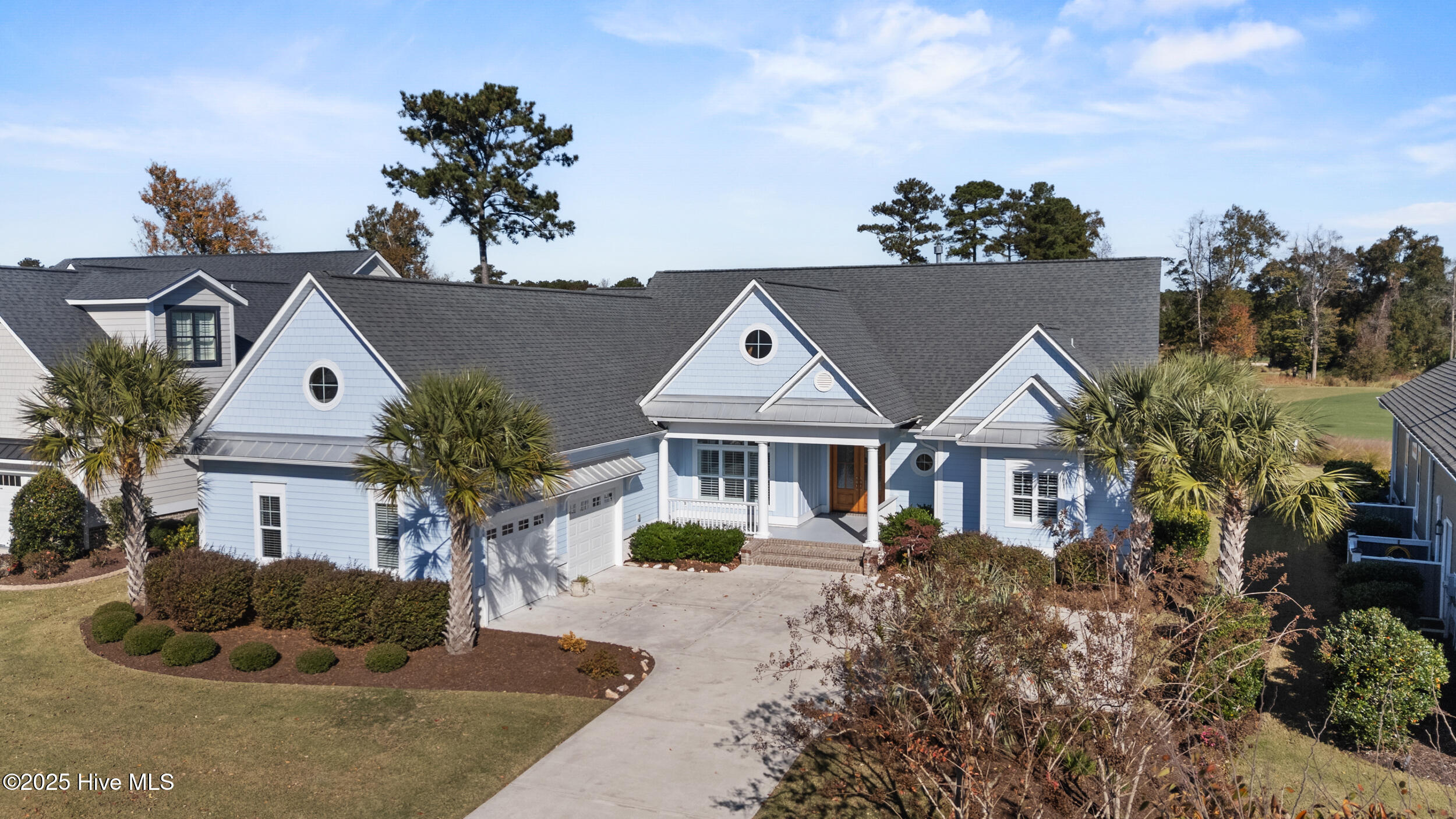 100541270 | Photo 49