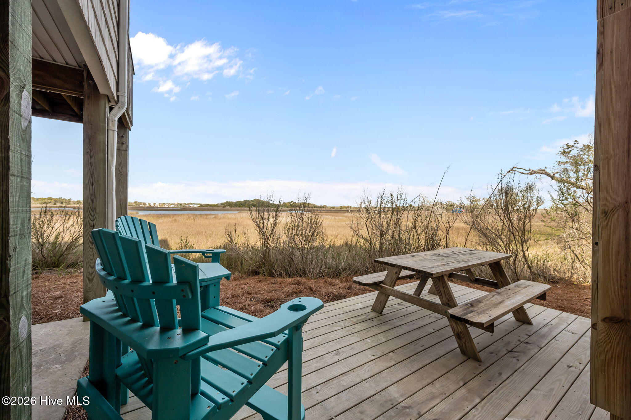 100560974 | Photo 54