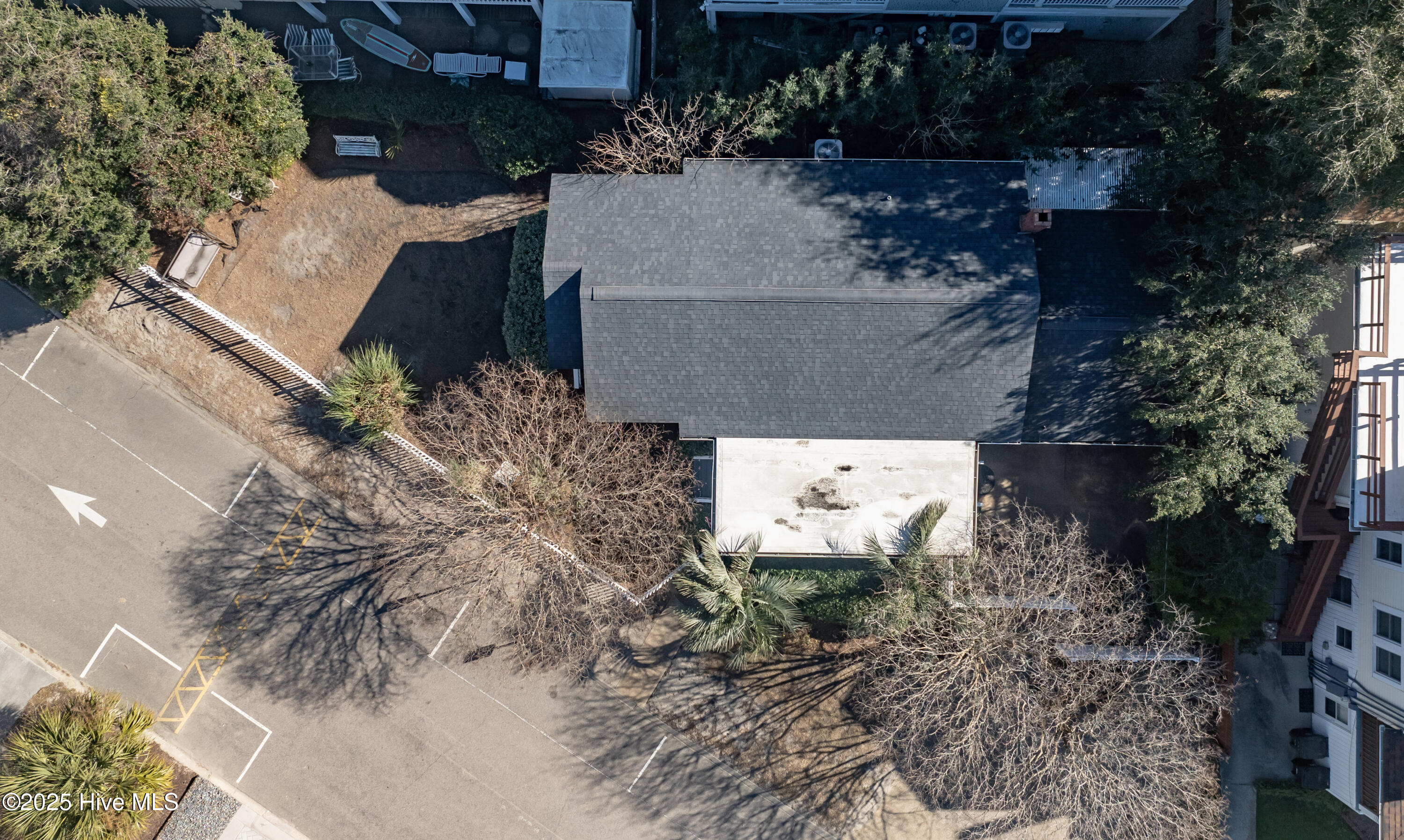 100537490 | Photo 49