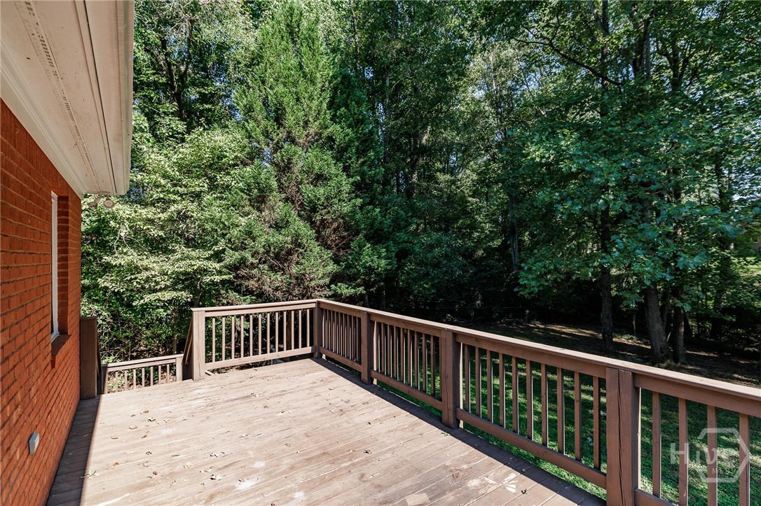 1220 Twelve Oaks Circle