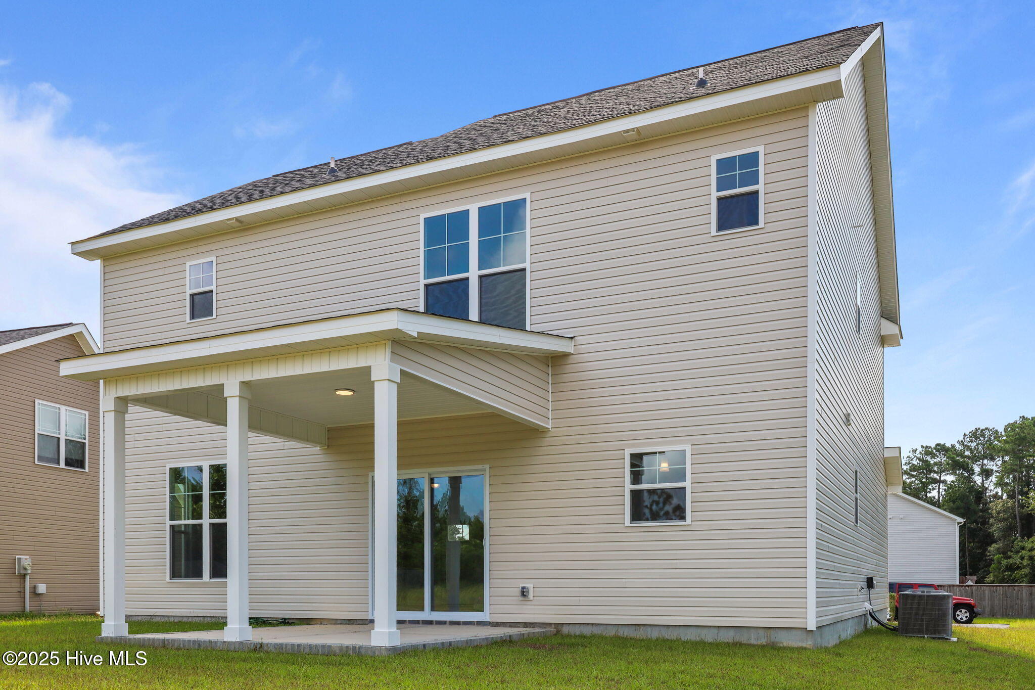 100504160 | Photo 40