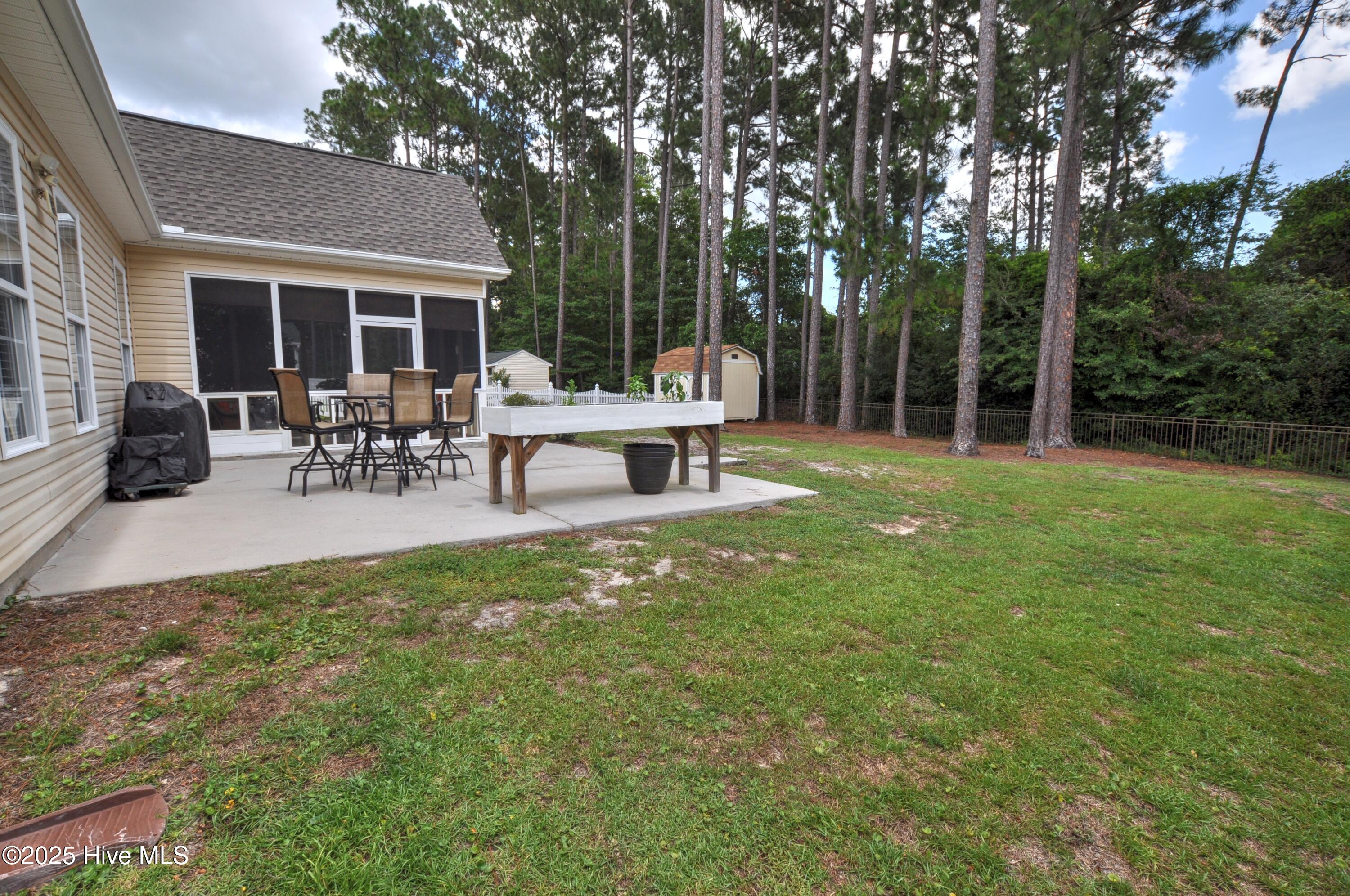 100519003 | Photo 33