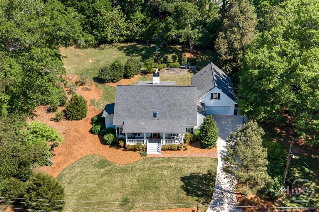 385 Woodward Way