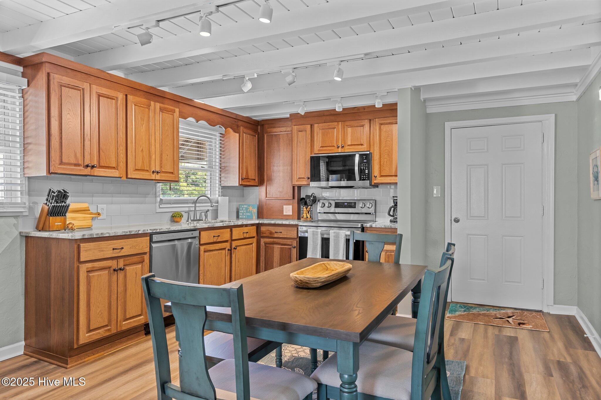 125 Pelican Drive,Atlantic Beach